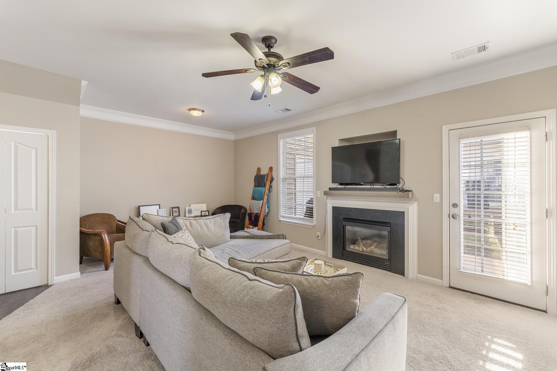 320 Cumulus Court Property Photo 8
