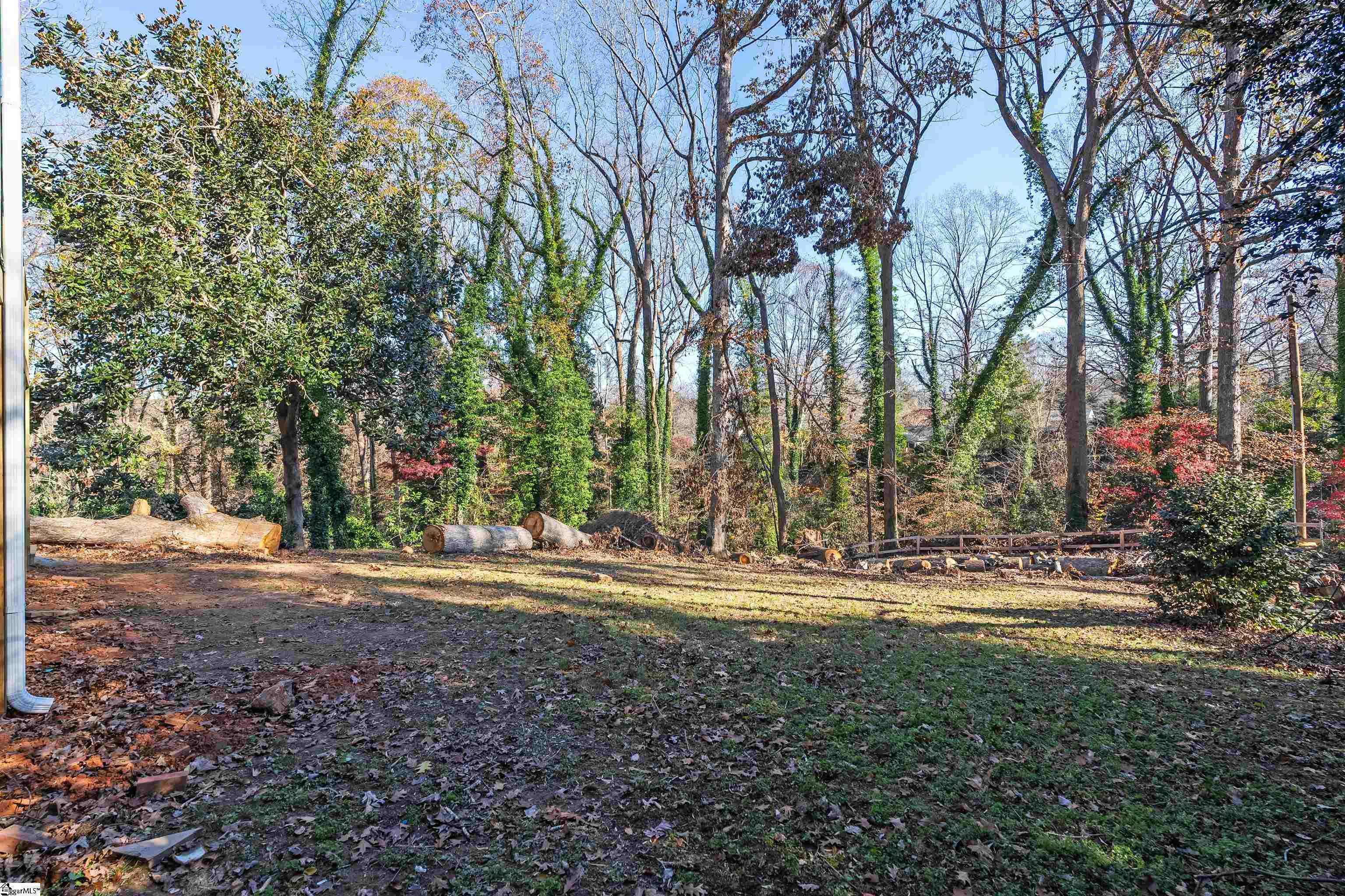 199 Westminster Drive Property Photo 25