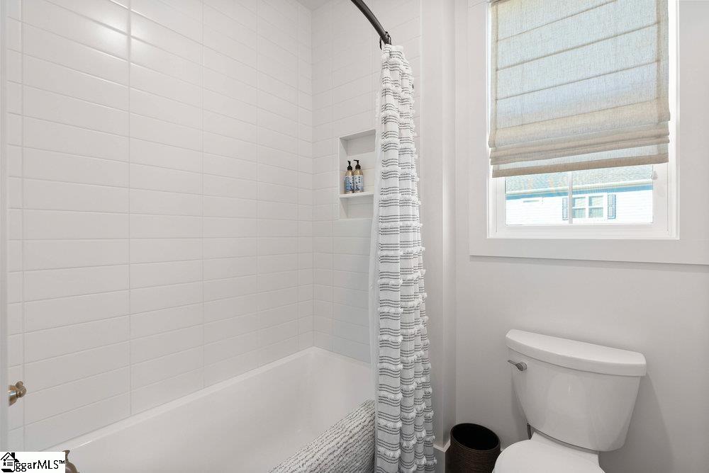 212 Lord Byron Lane Property Photo 34