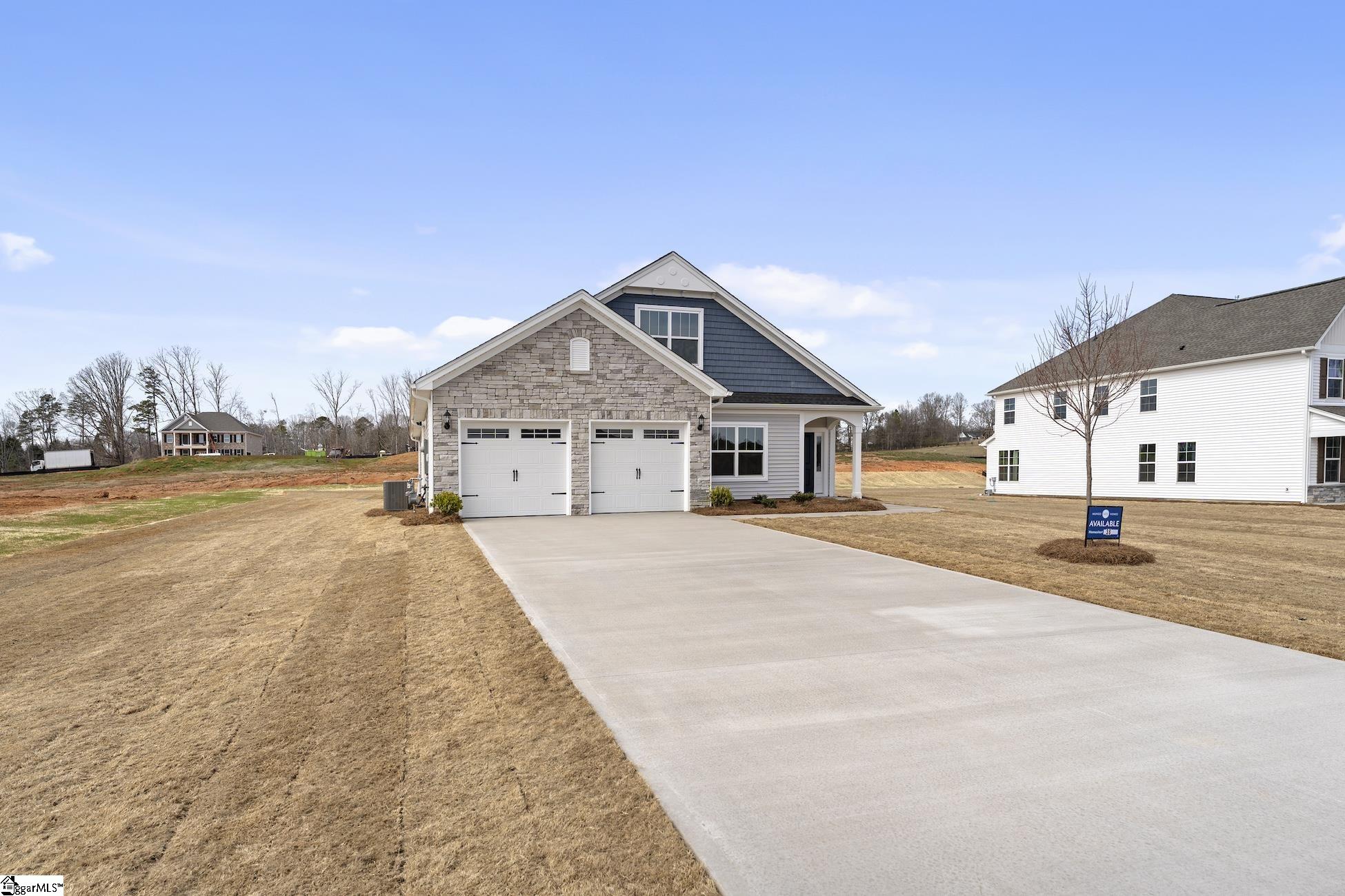 107 Fox Creek Court Property Photo 4