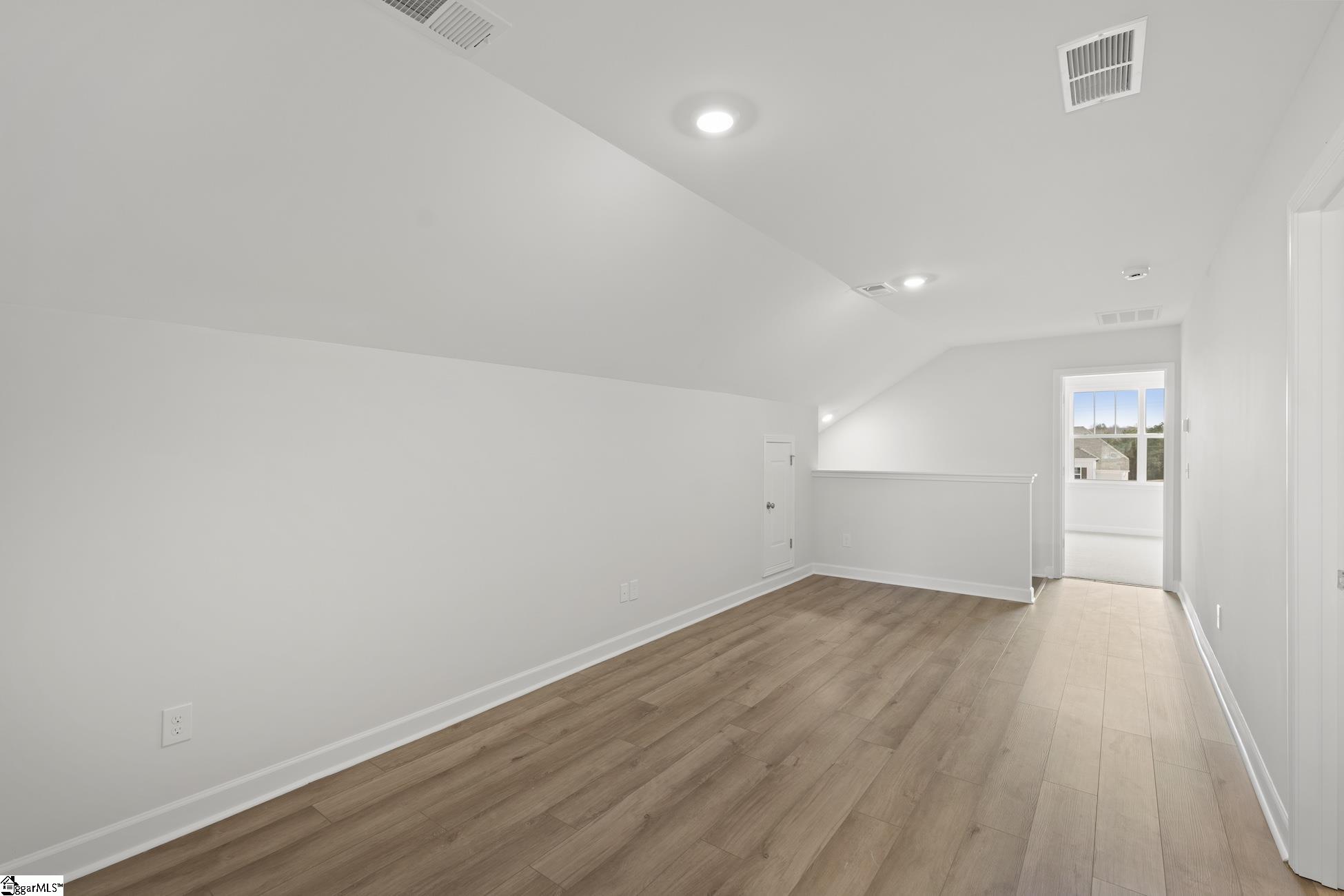 107 Fox Creek Court Property Photo 25
