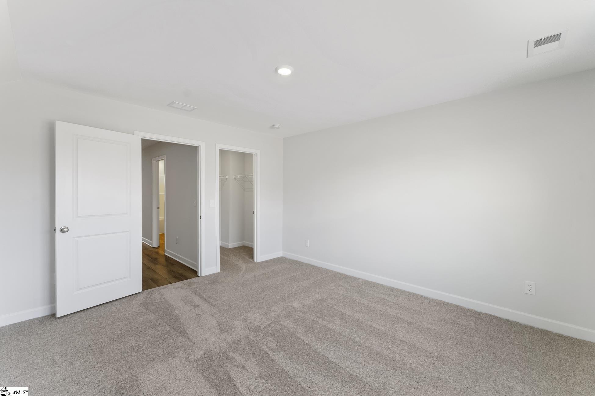 107 Fox Creek Court Property Photo 27