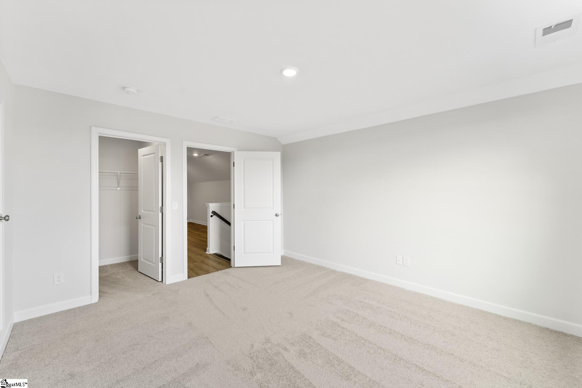 107 Fox Creek Court Property Photo 30