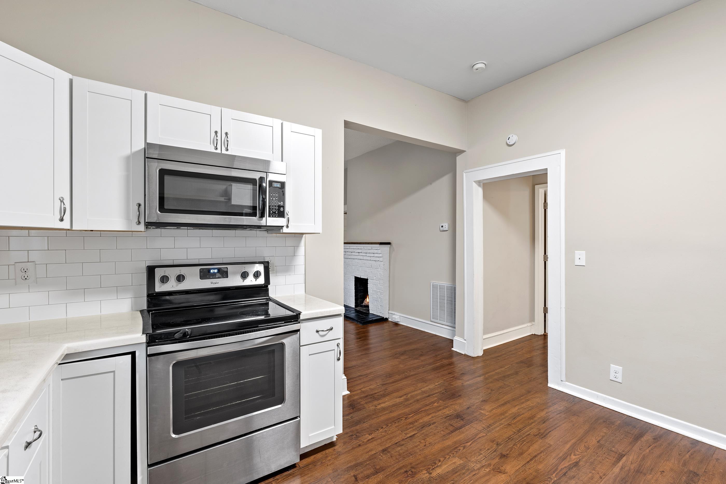 207 S 9th Street Property Photo 13