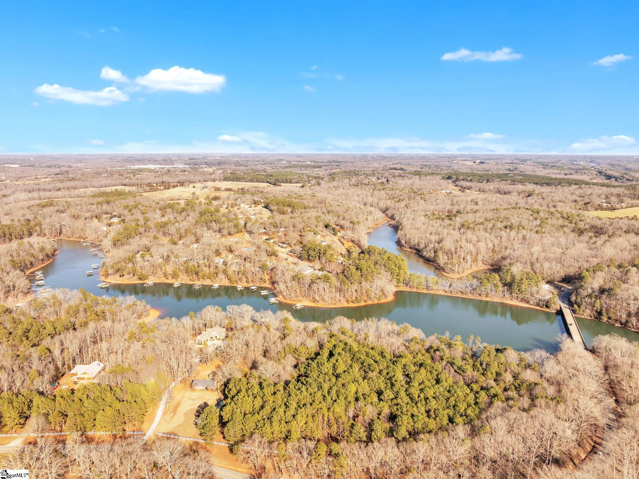 5655 Hix Road Property Photo 8