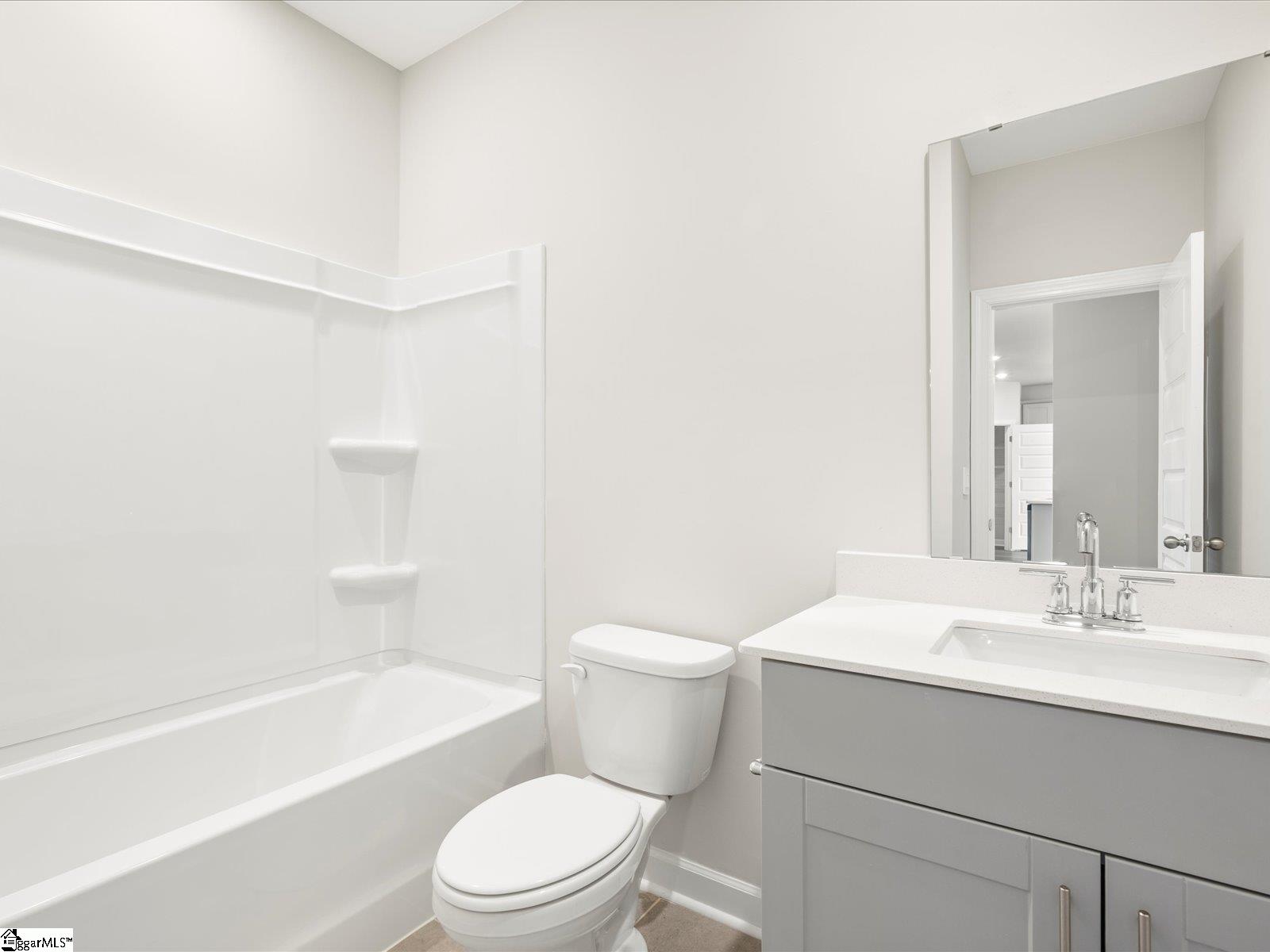 1681 Erindale Drive Property Photo 15