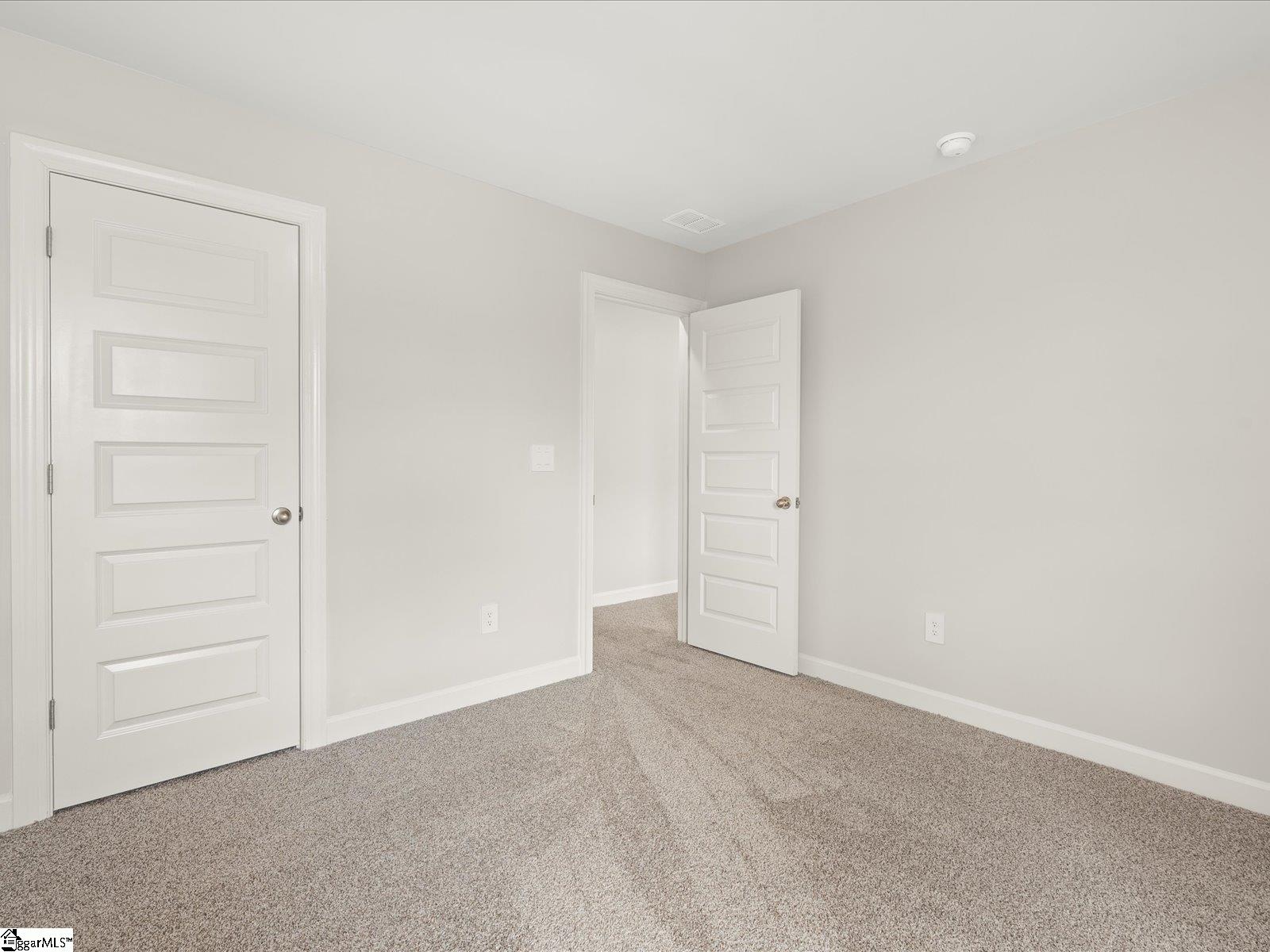 1681 Erindale Drive Property Photo 32