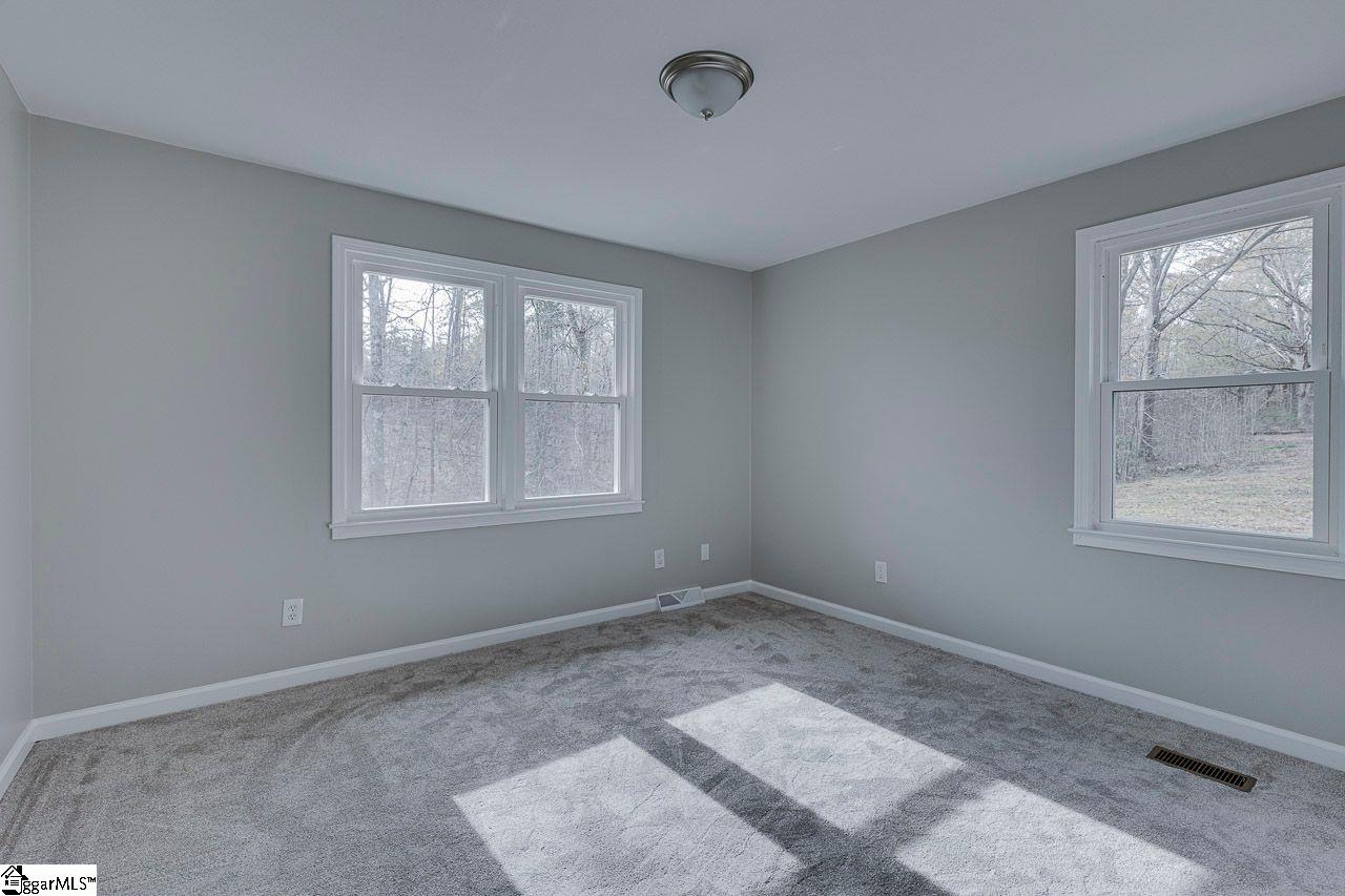 201 Arrowhead Trail Property Photo 6