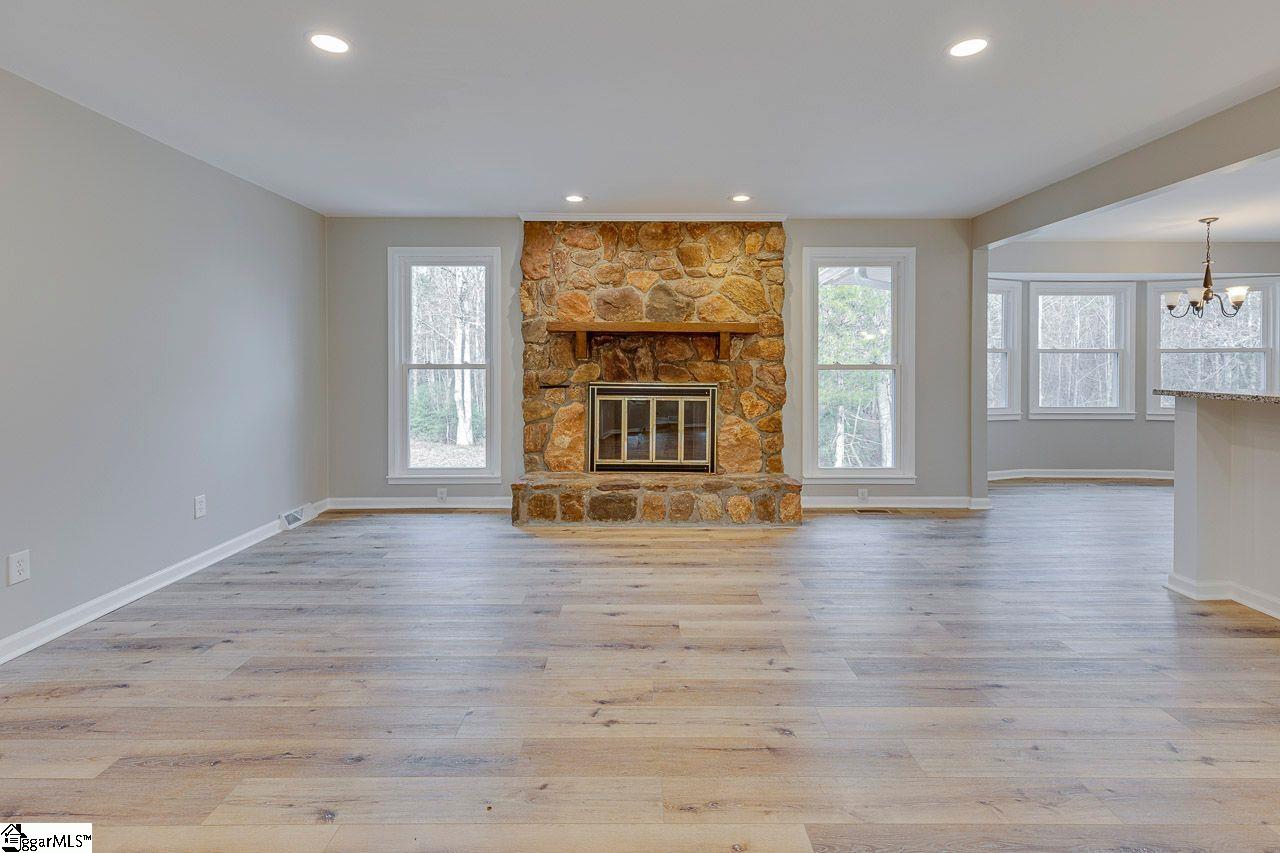 201 Arrowhead Trail Property Photo 9