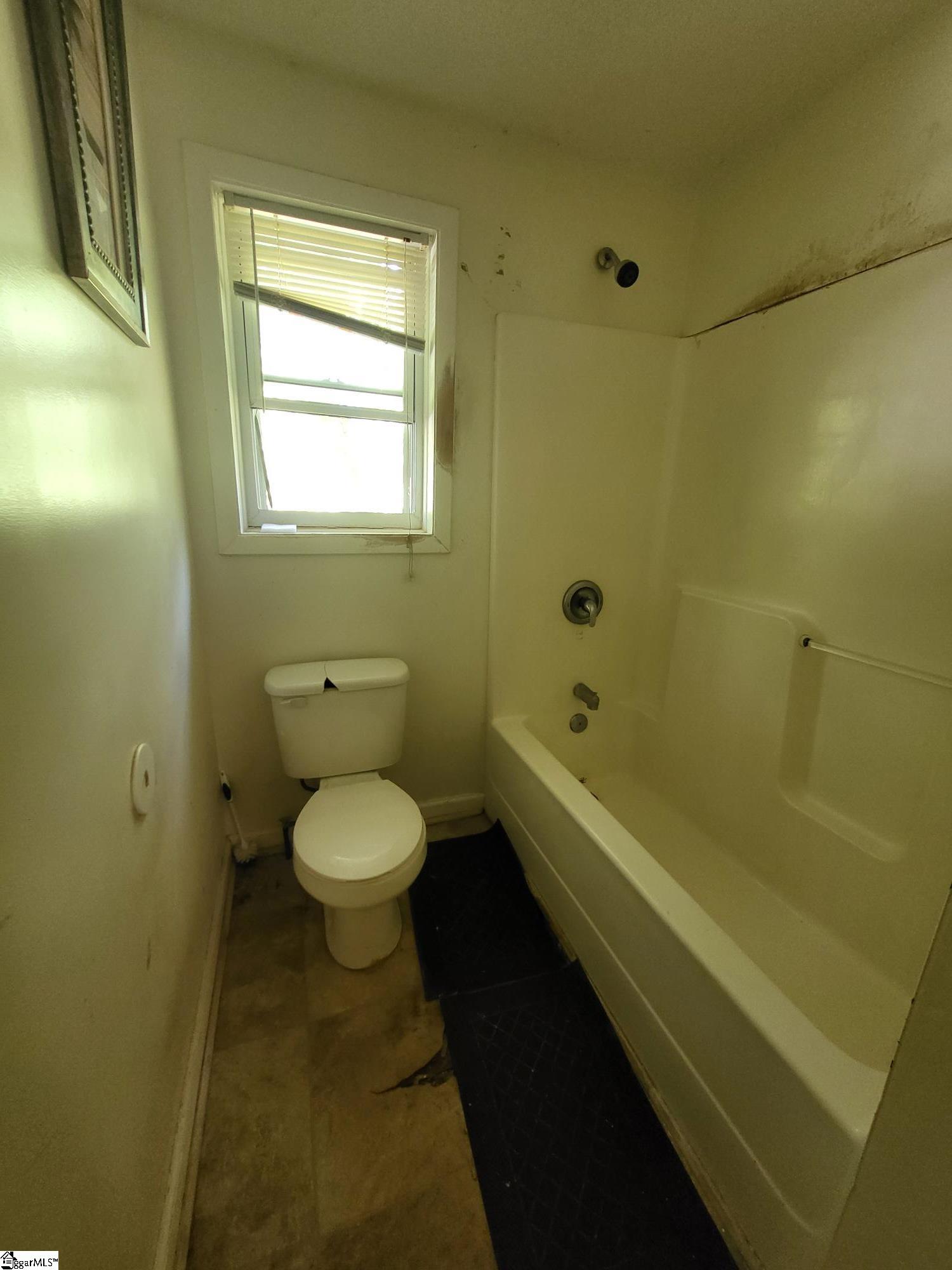 65 Mccauley Lane Property Photo 5