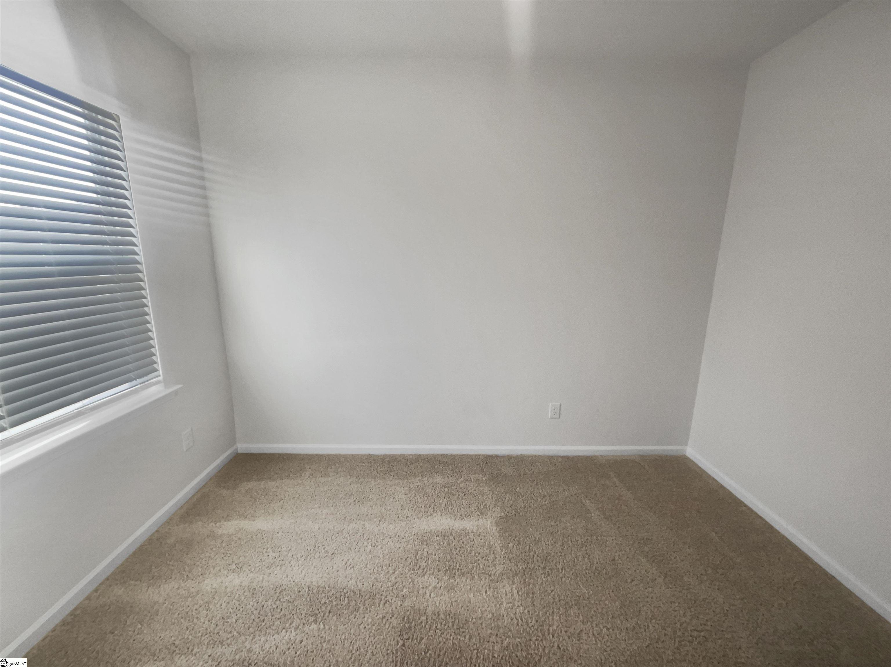 652 Ashwood Way Property Photo 11