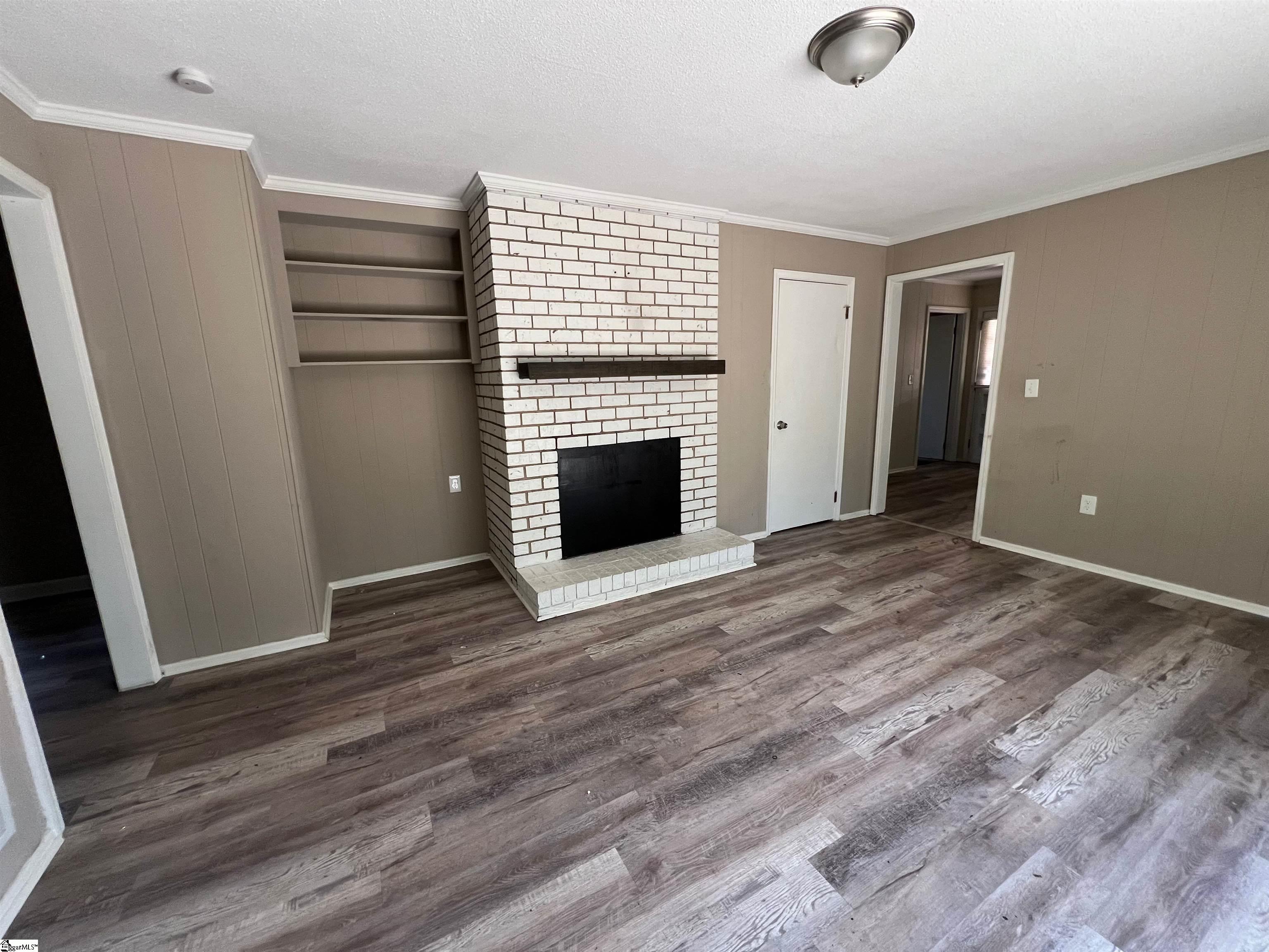 1014 S Fant Street Property Photo 4
