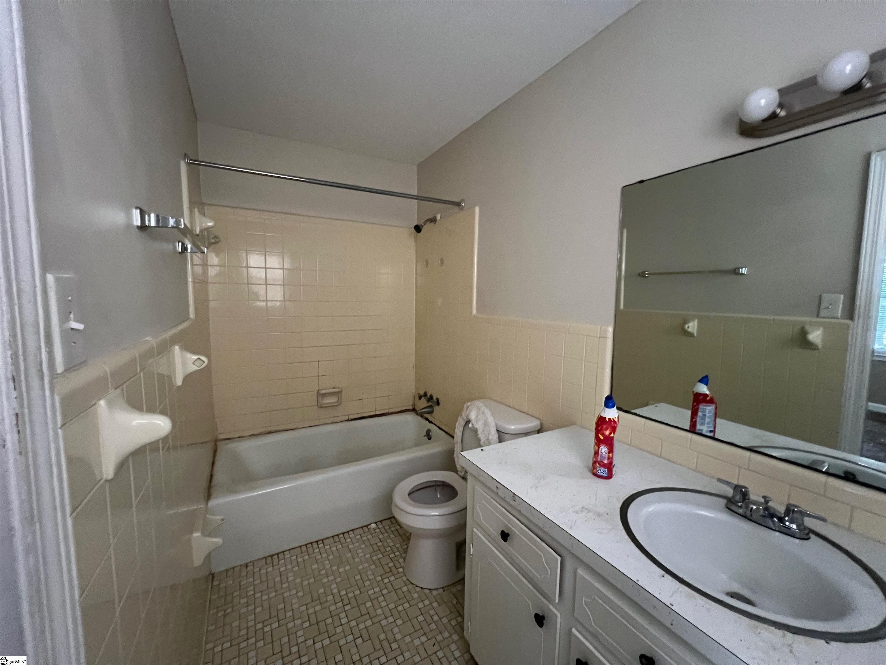 1014 S Fant Street Property Photo 6