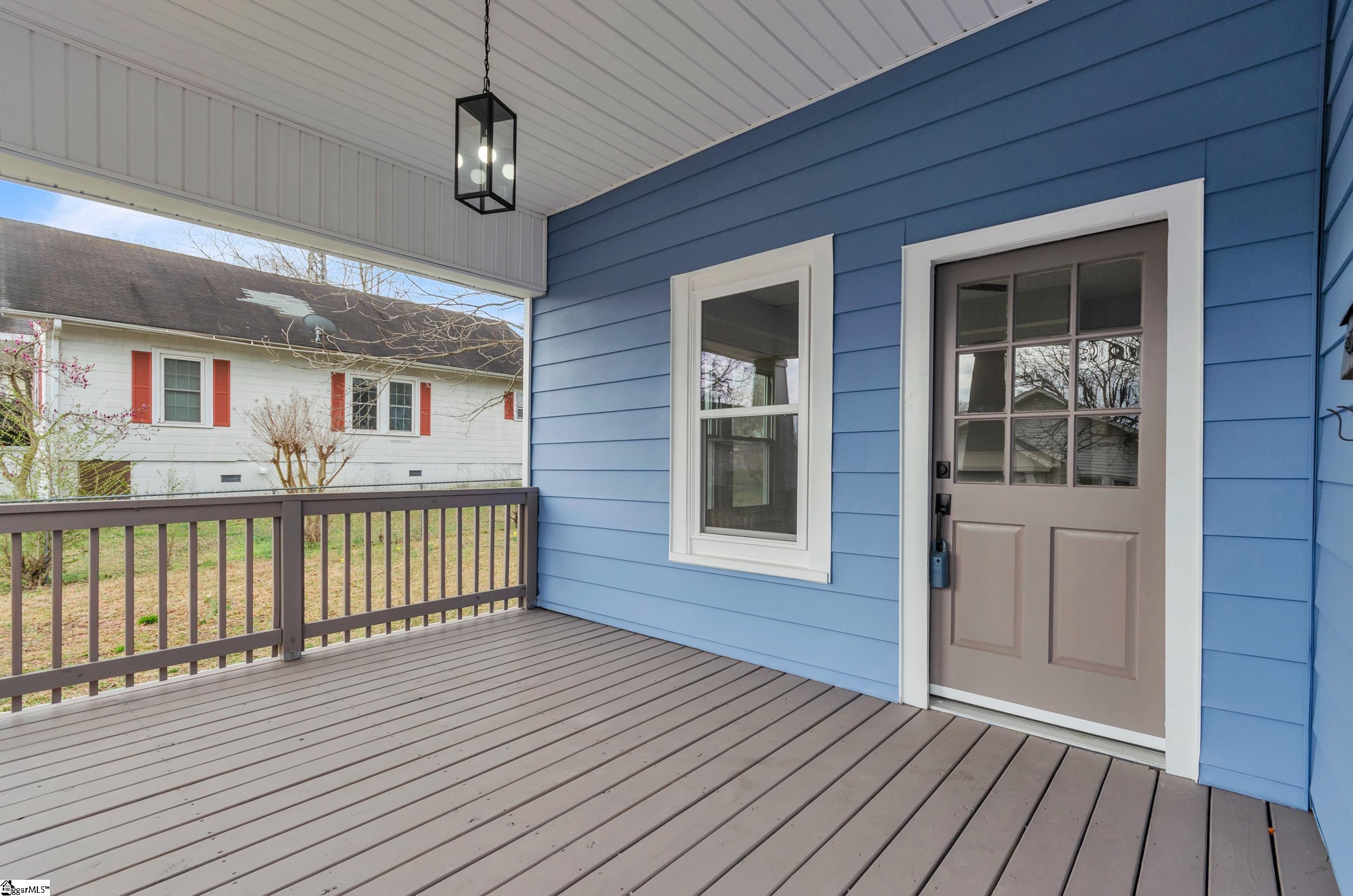 16 Beattie Street Property Photo 4