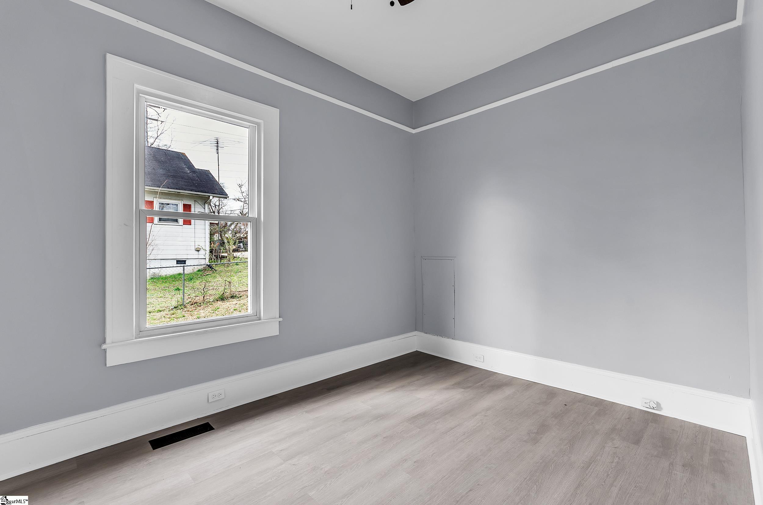 16 Beattie Street Property Photo 17