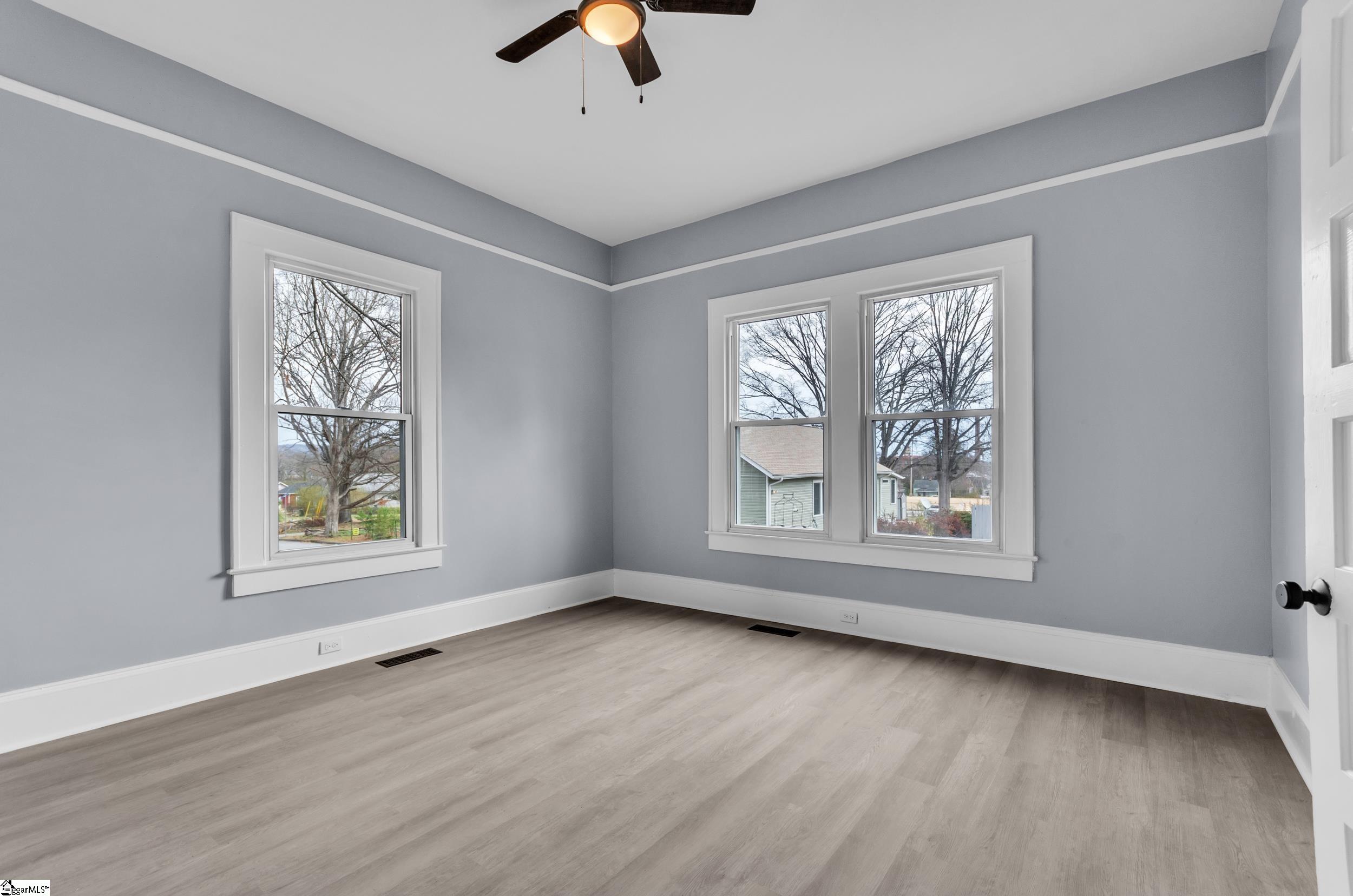 16 Beattie Street Property Photo 18