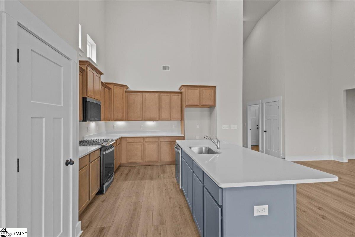 12050 Mahogany Circle Property Photo 9