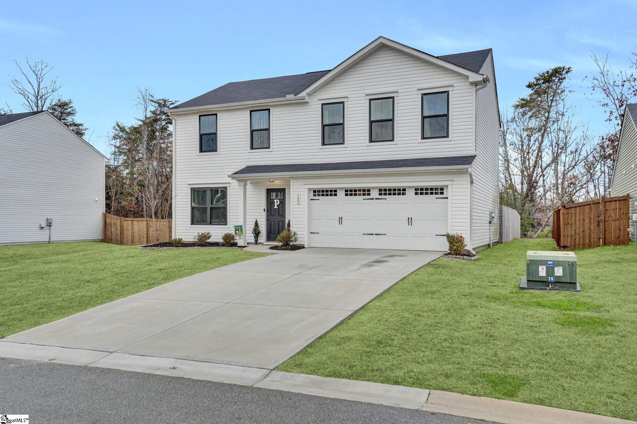 135 Lily Park Way Property Photo 2