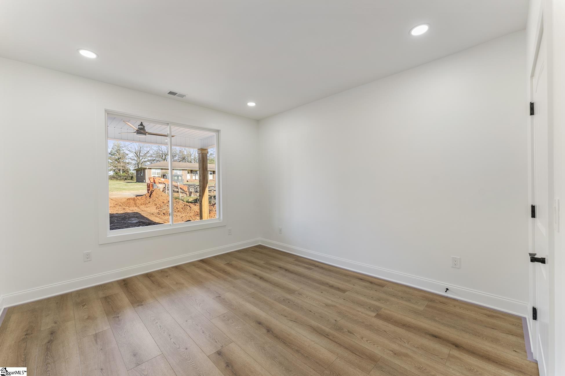 403 Mcneil Drive Property Photo 22