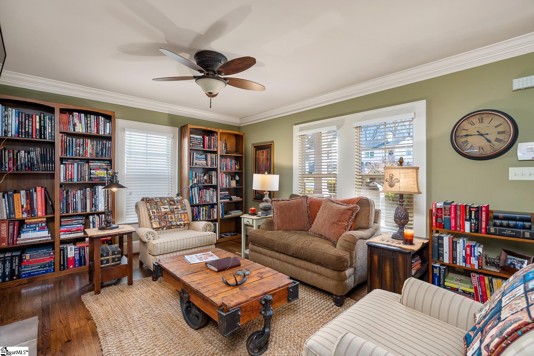 40 Keowee Avenue Property Photo 8