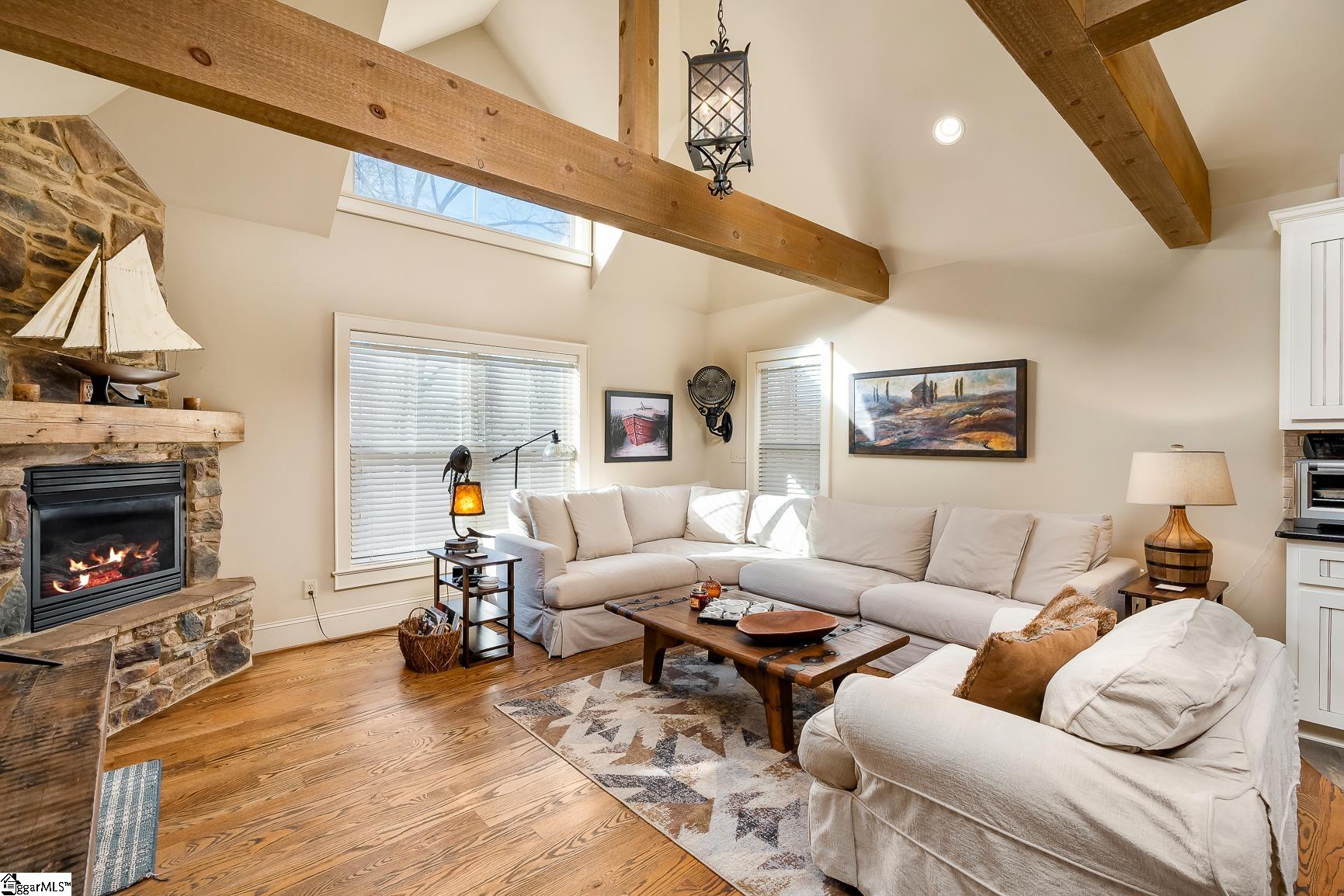 40 Keowee Avenue Property Photo 18