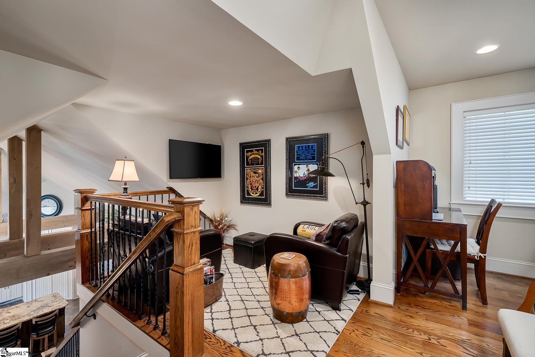 40 Keowee Avenue Property Photo 26