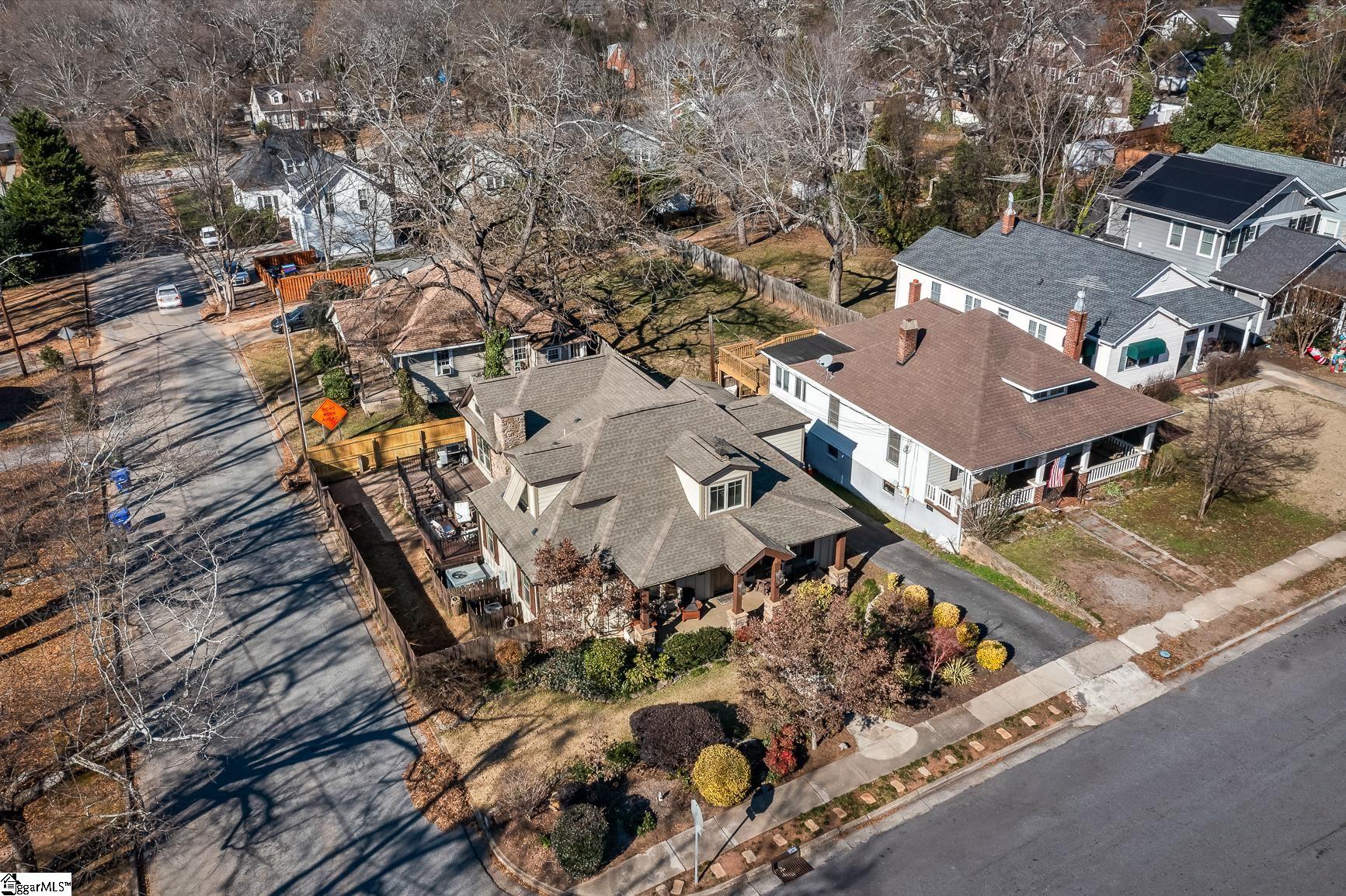 40 Keowee Avenue Property Photo 45
