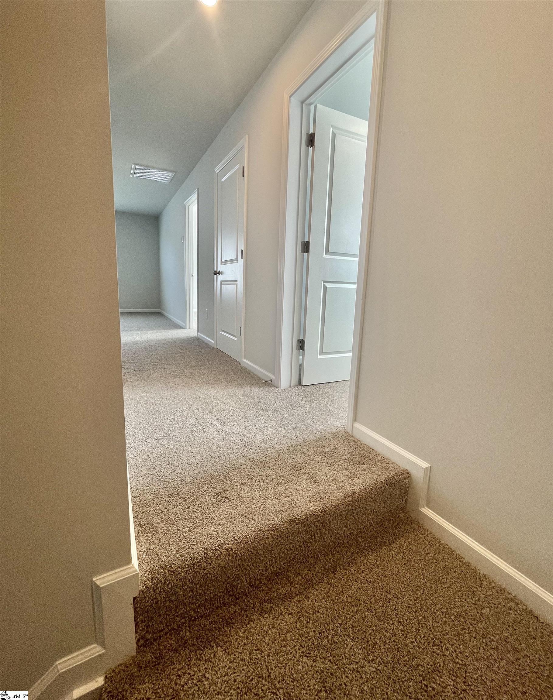2036 Greenwich Court Property Photo 17