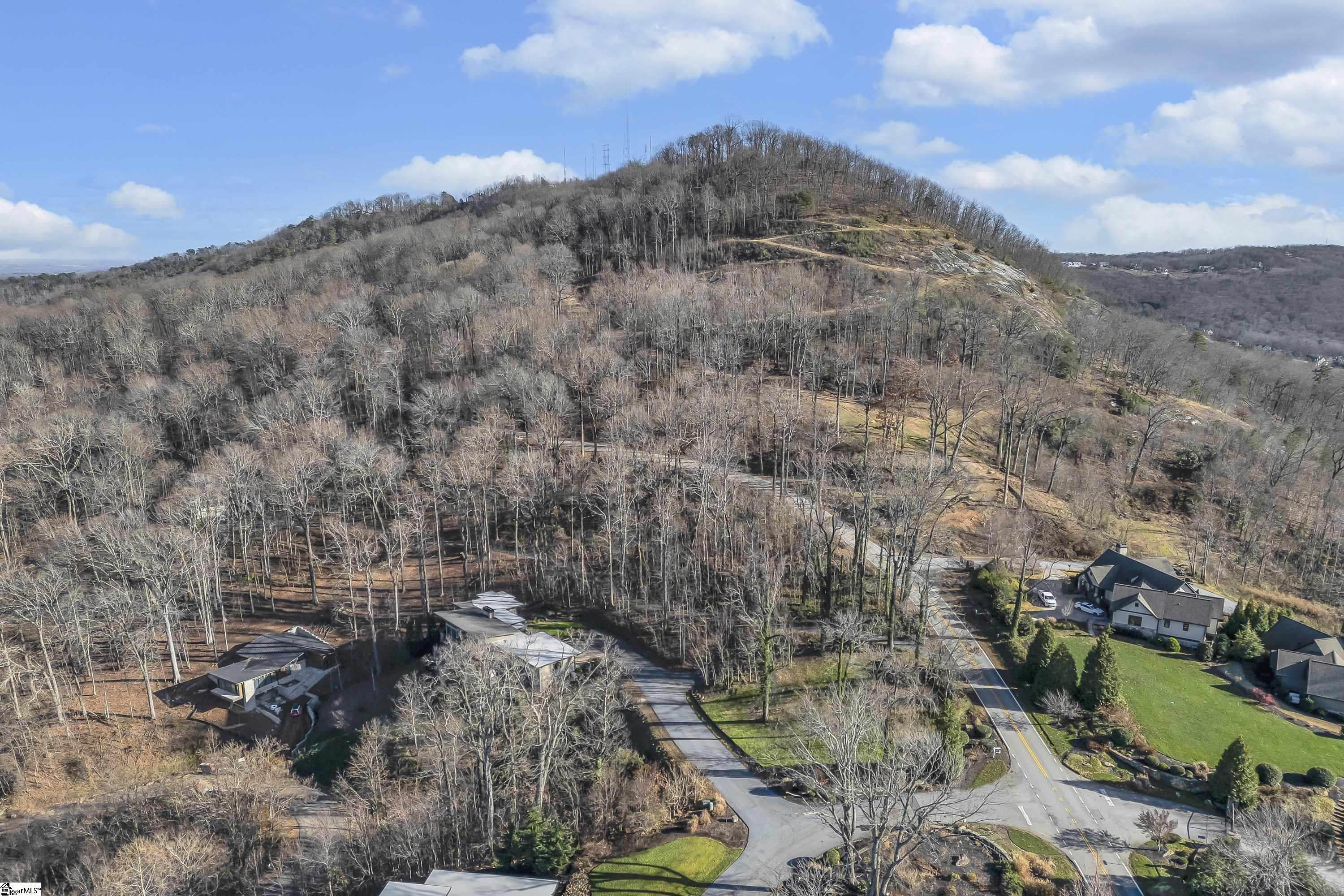 102 Greenedge Lane Property Photo 19