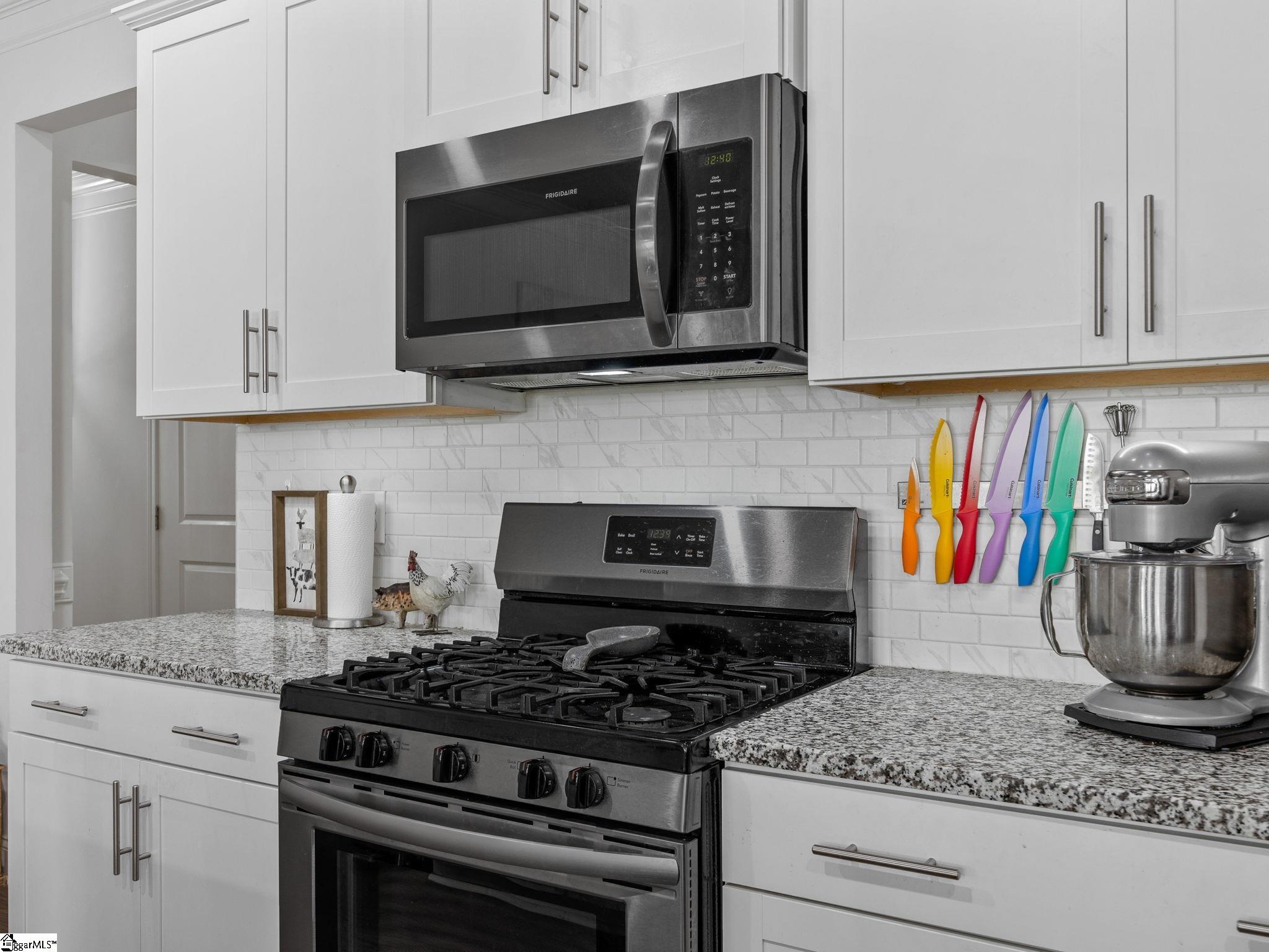 881 Deepwood Court Property Photo 14