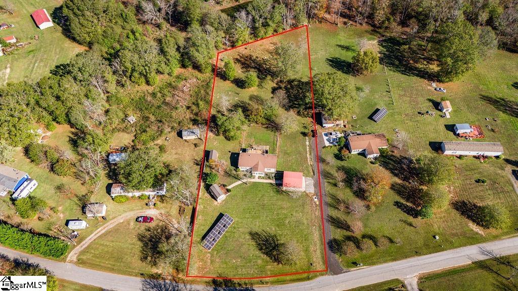128 Barnett Road Property Photo 3