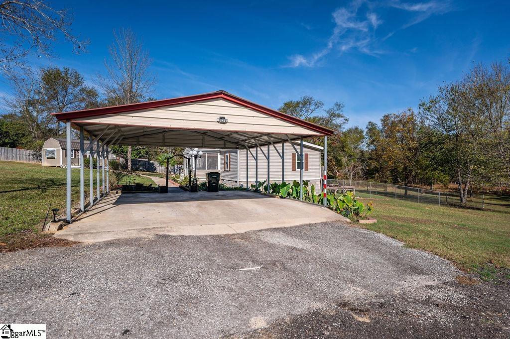 128 Barnett Road Property Photo 8