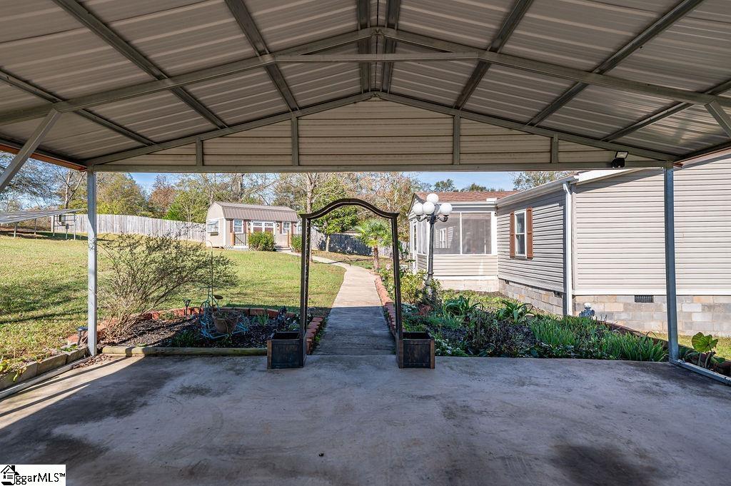 128 Barnett Road Property Photo 9