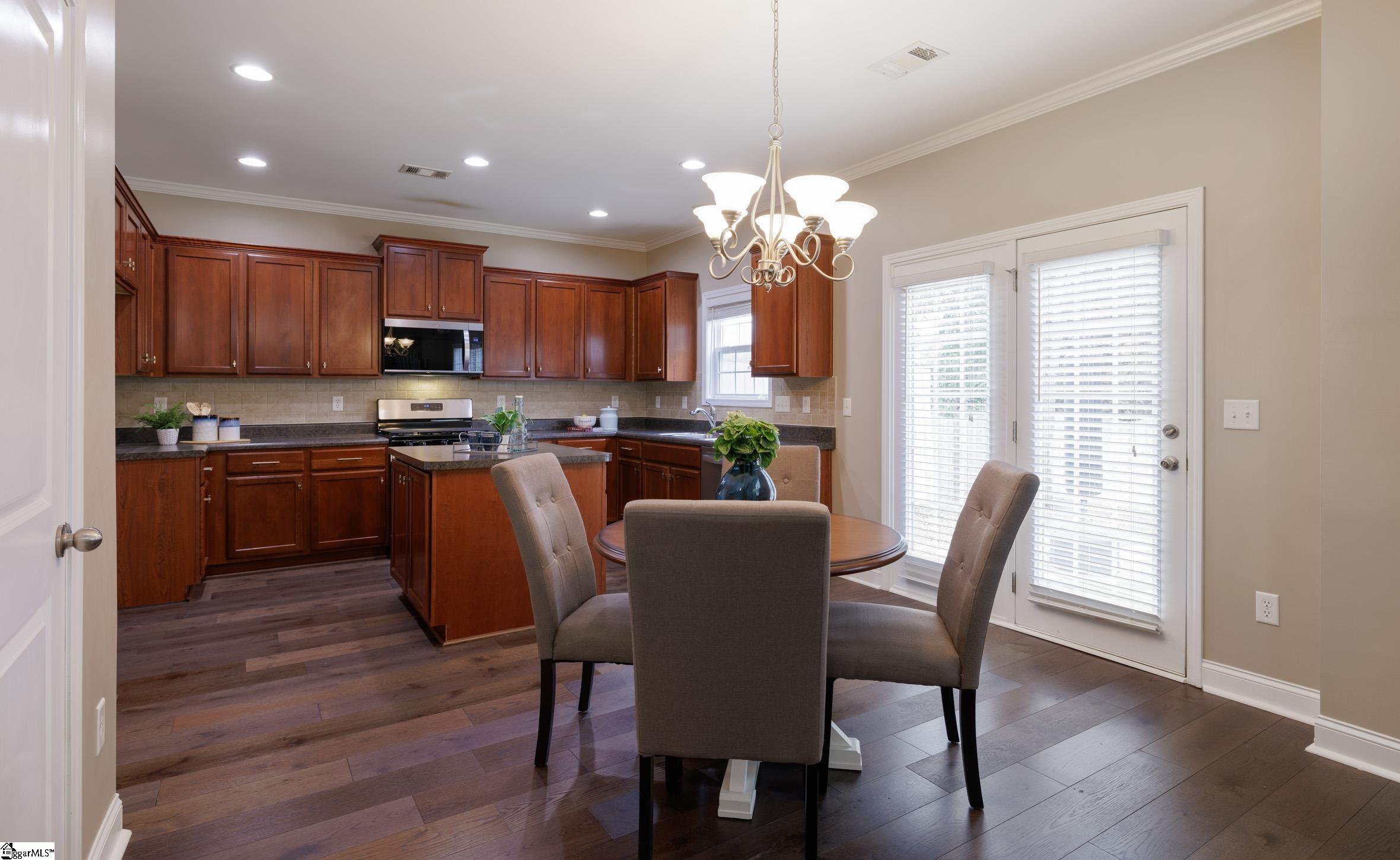 27 Pimmit Place Property Photo 15