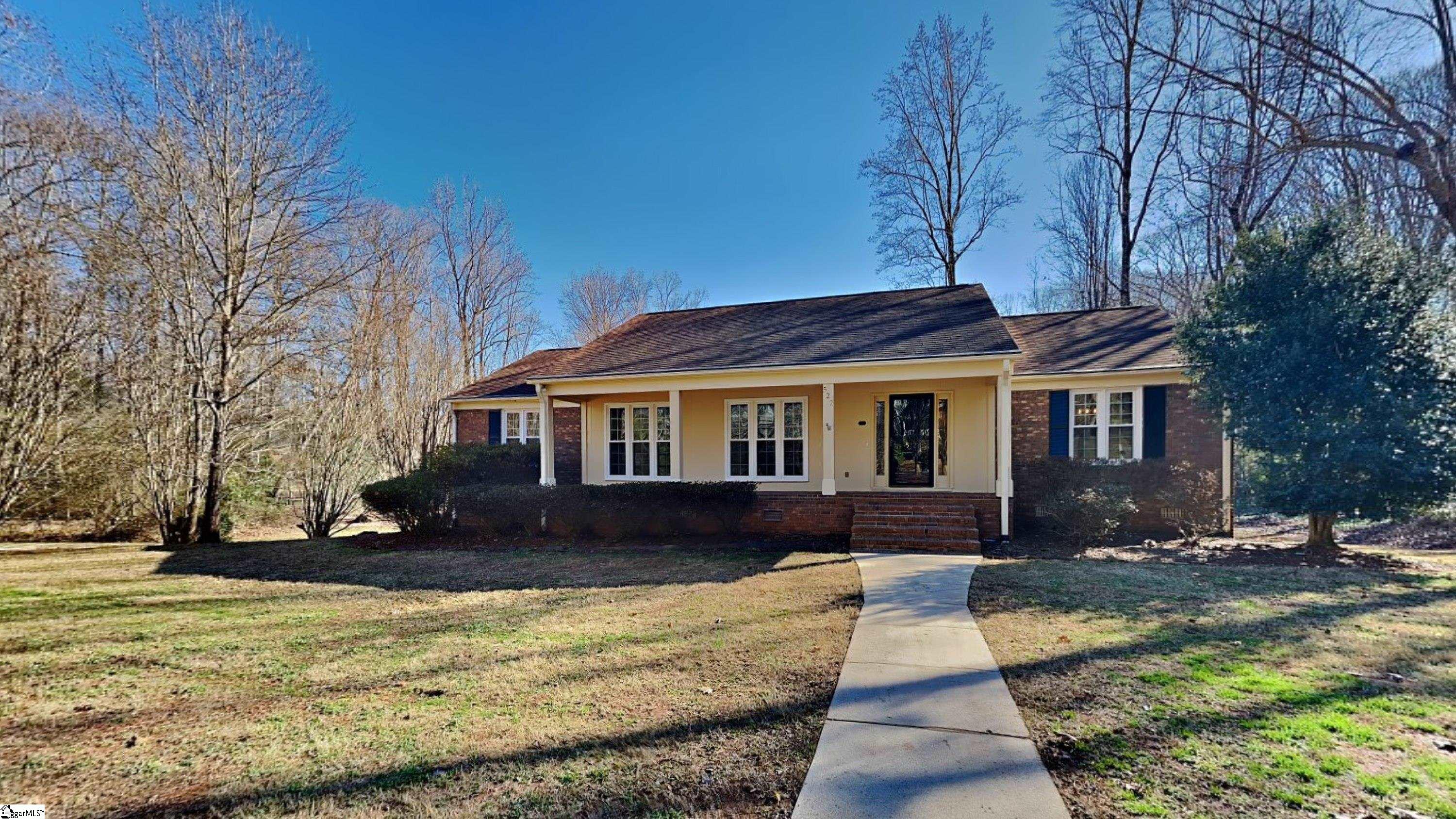 522 Cambridge Drive Property Photo