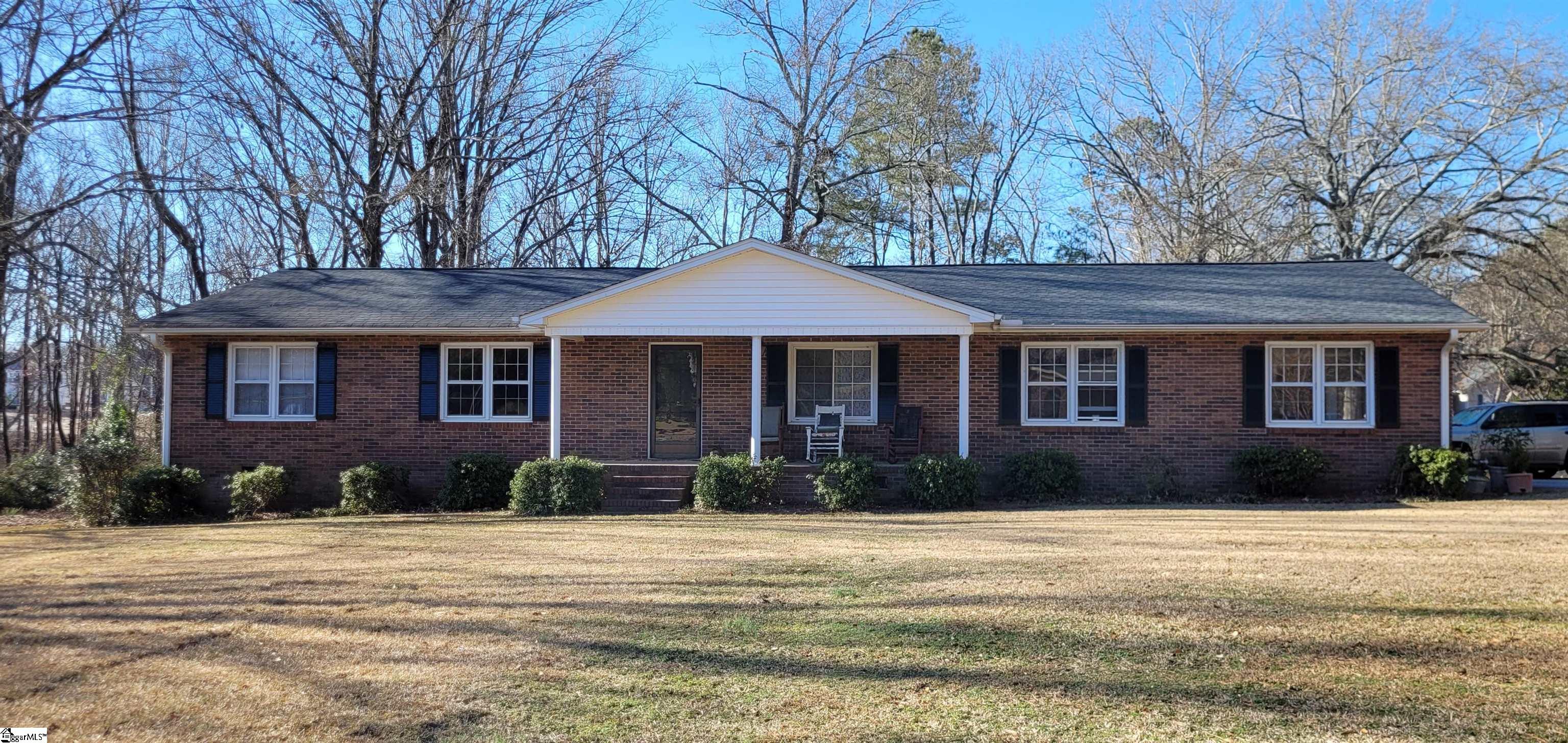 102 Brookwood Lane Property Photo