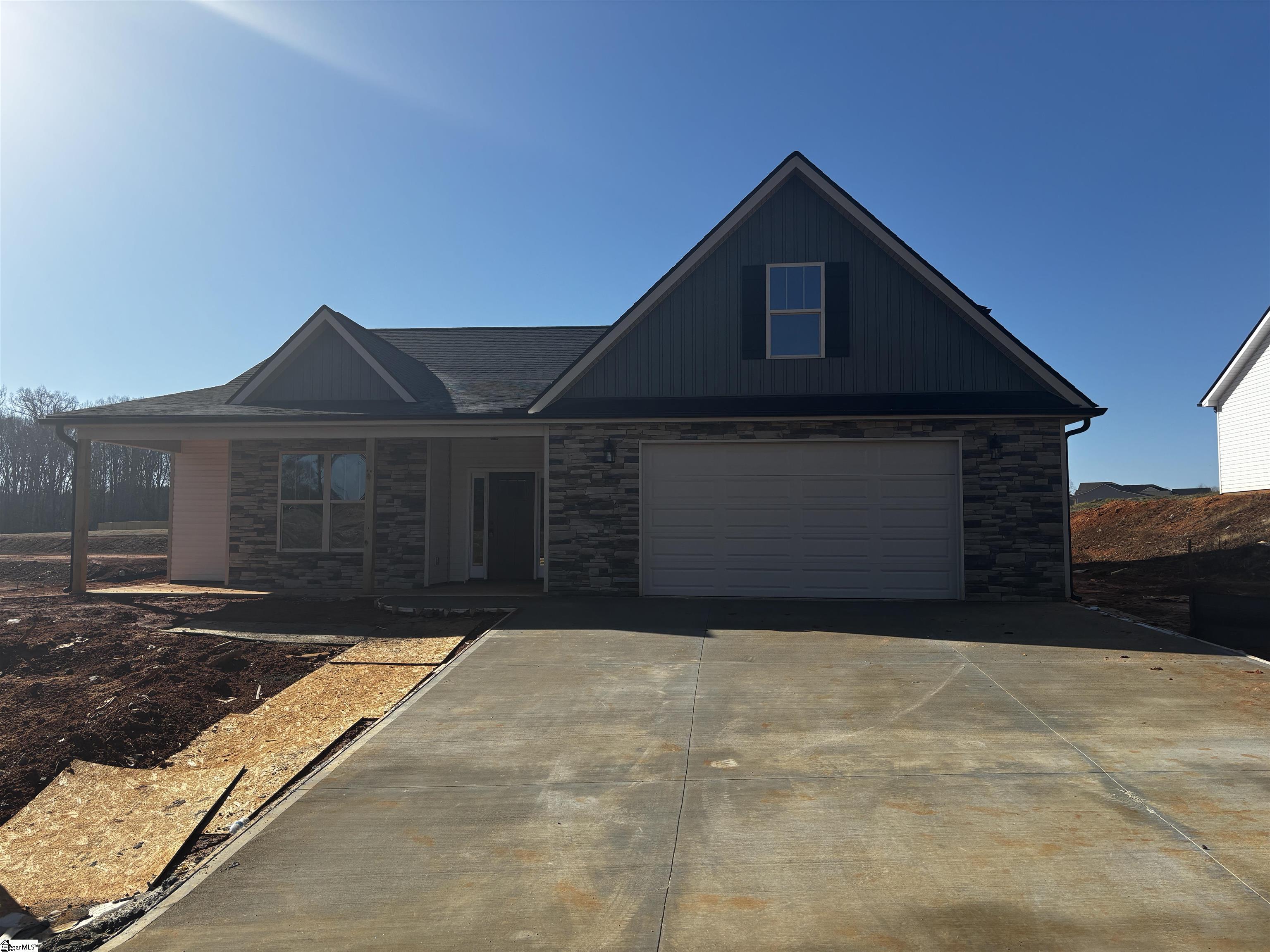 114 Walters Way Property Photo 1