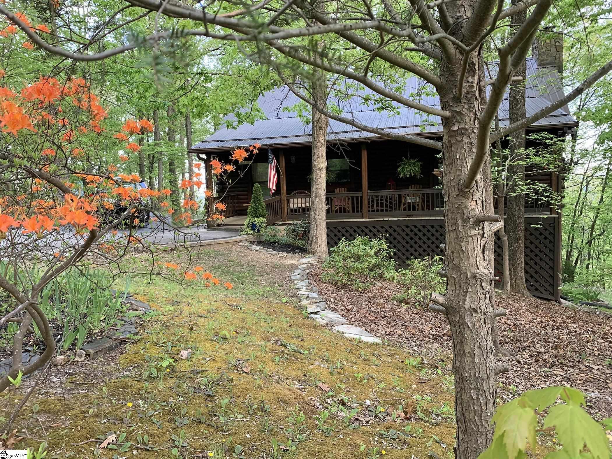 888 White Oak Mountain Road Property Photo