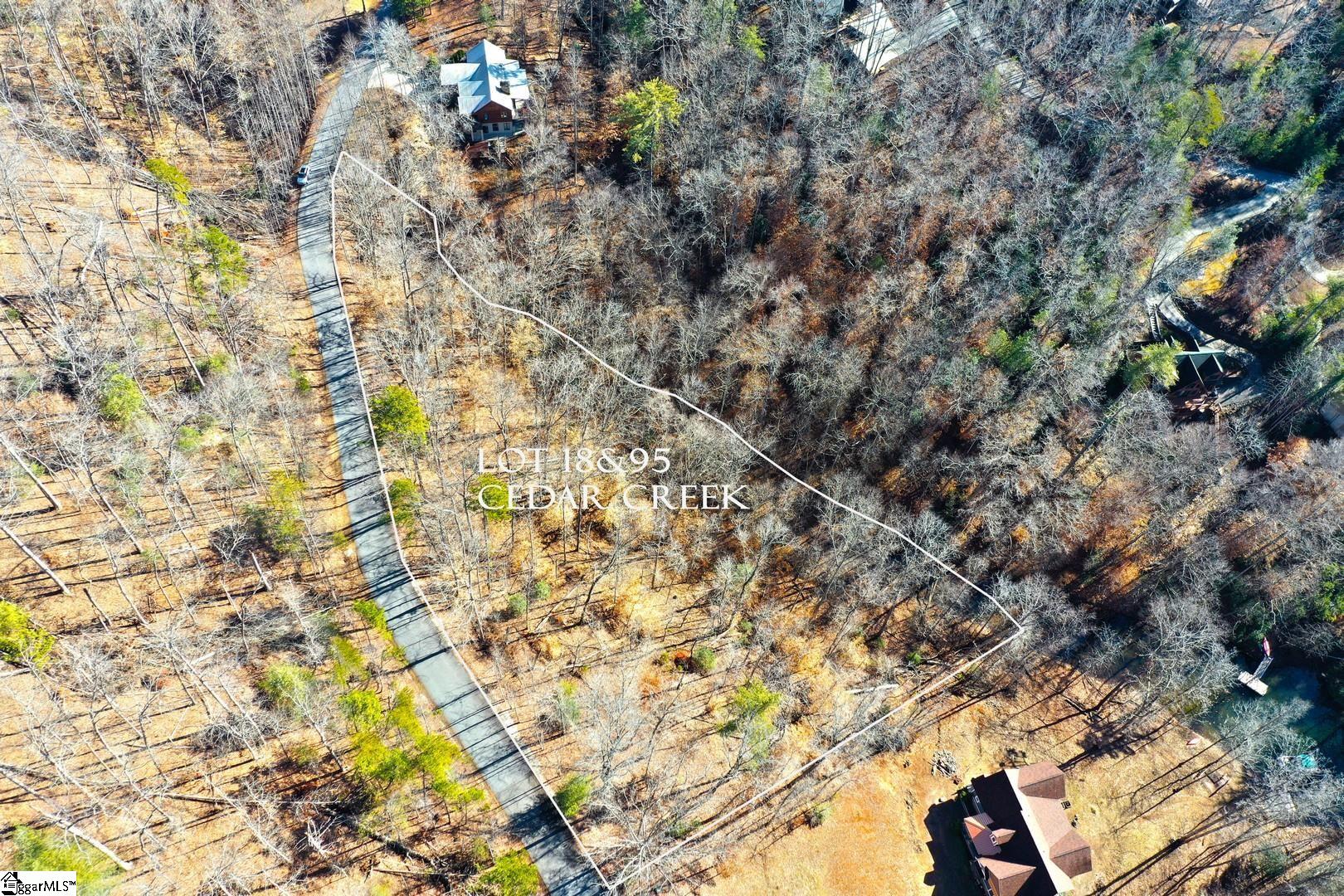 307 Cedar Creek Drive Property Photo 5