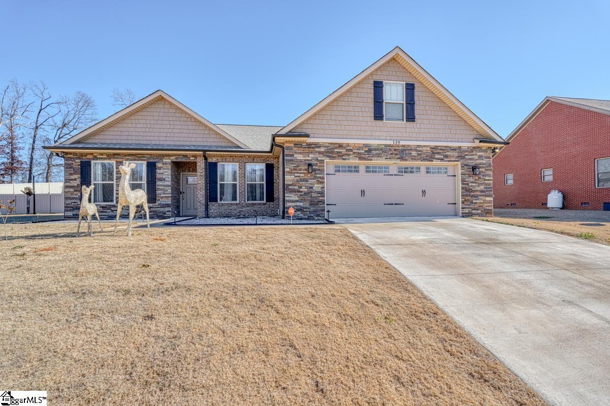 139 Floyd Meadow Drive Property Photo 1