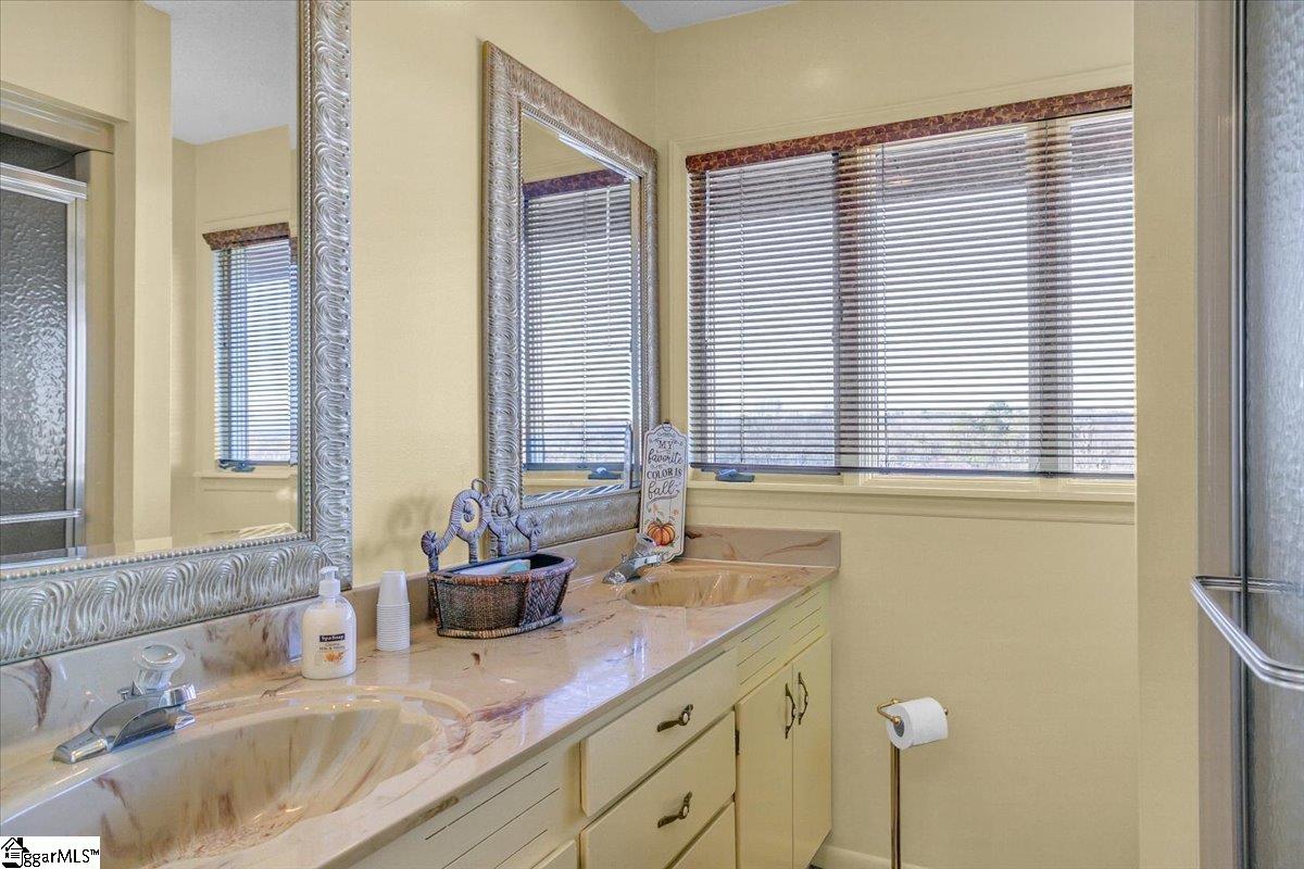 10 Lindsey Bridge Road Property Photo 15