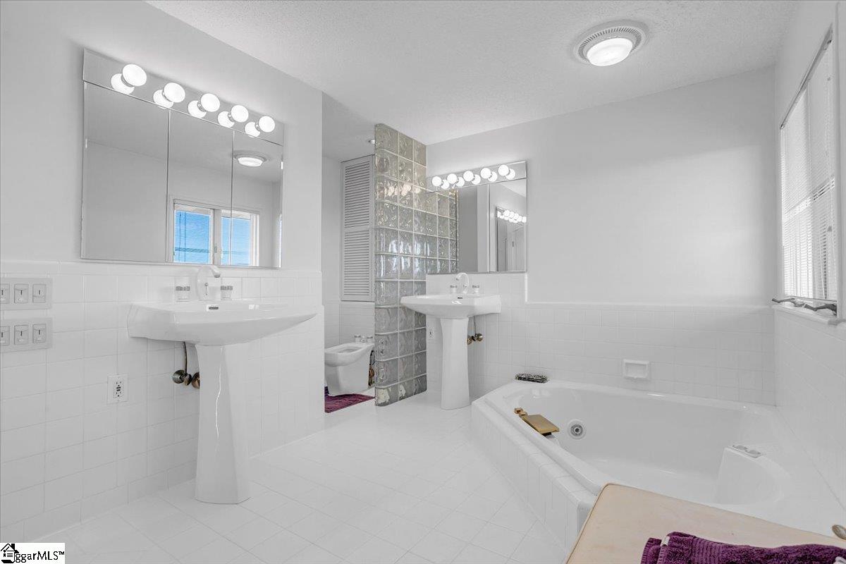 10 Lindsey Bridge Road Property Photo 19