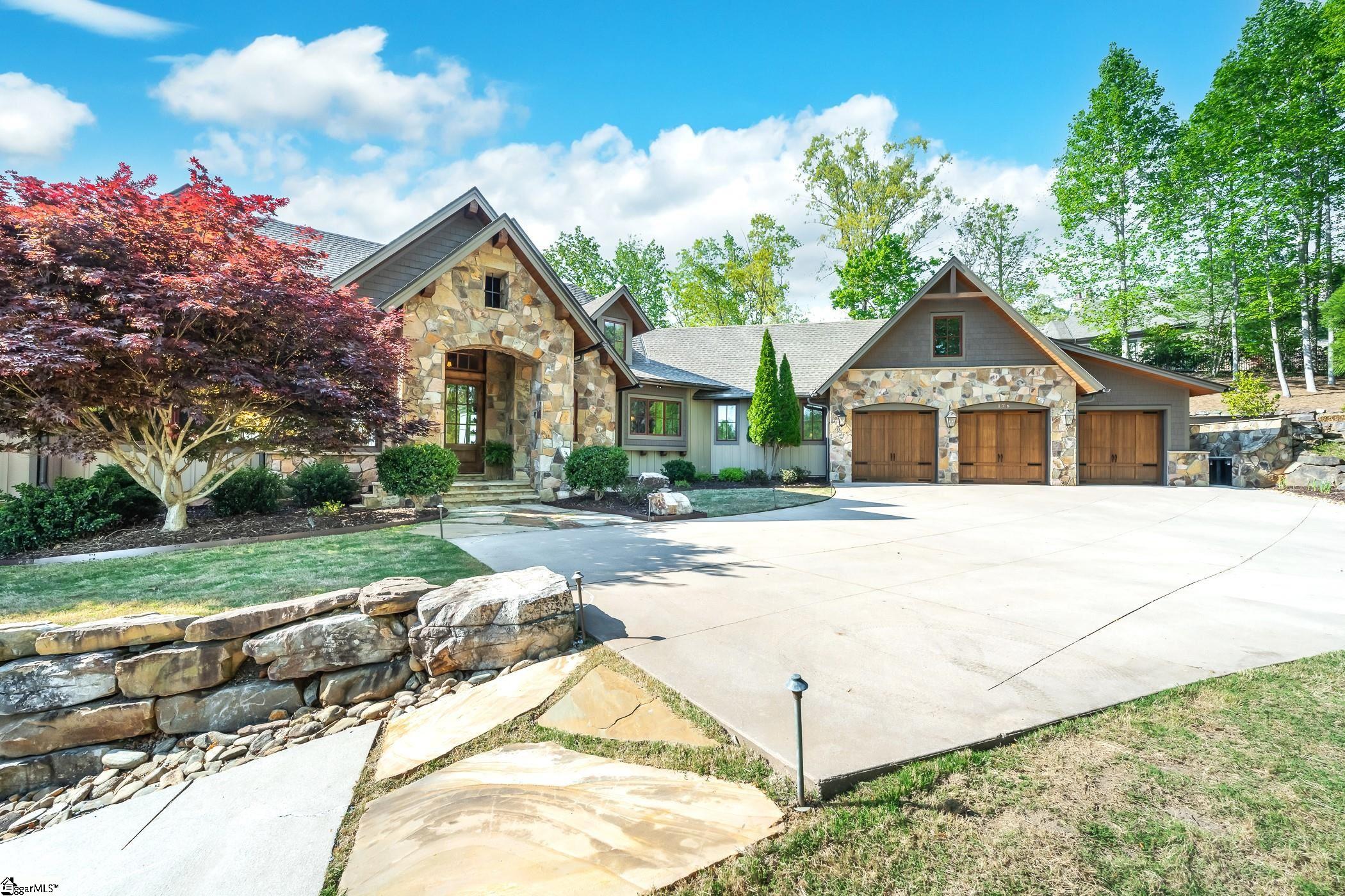 176 Hickory Springs Way Property Photo
