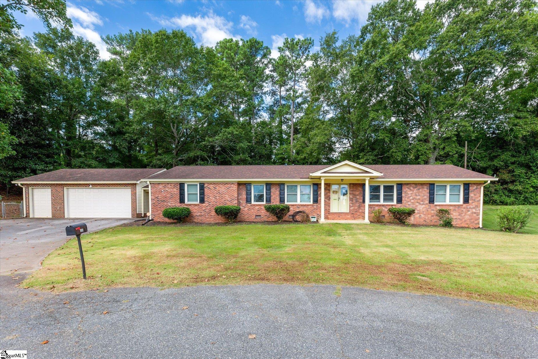 104 Mcgee Court Property Photo