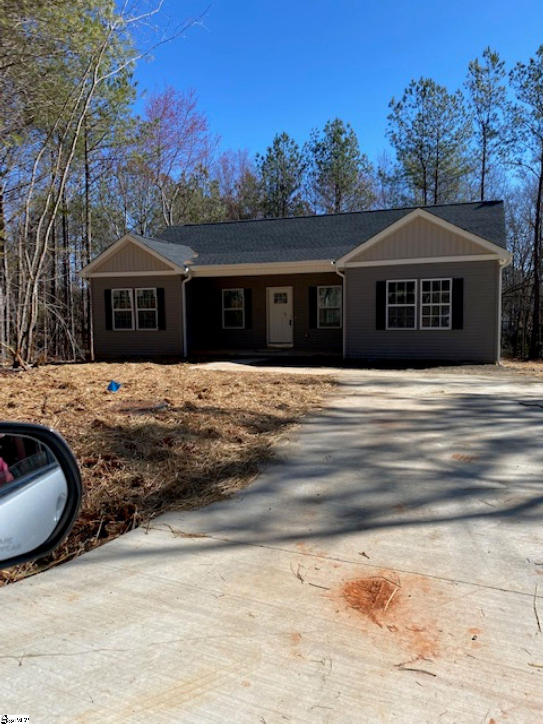 472 Cedar Hill Road Property Photo