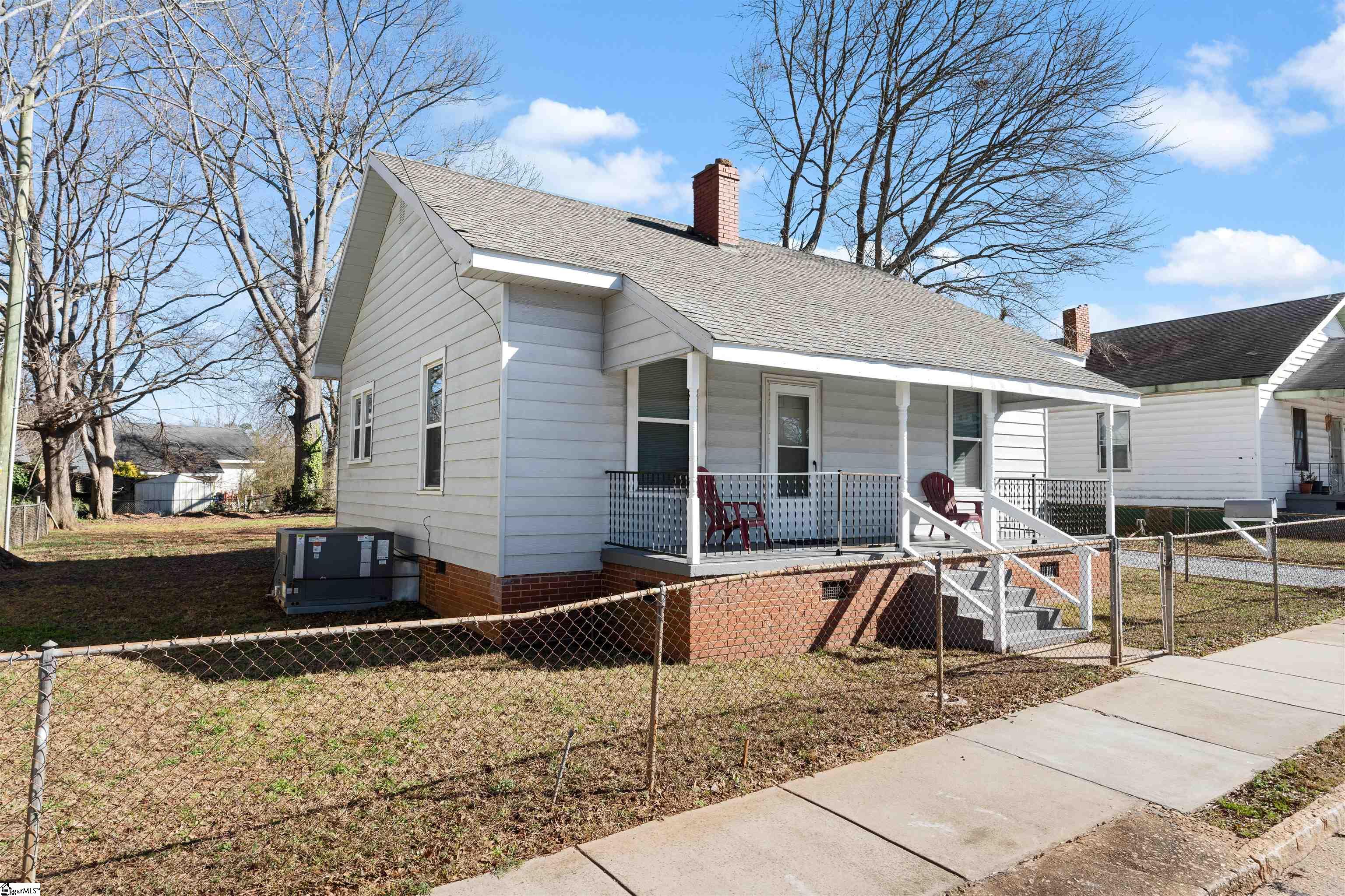 802 N Sloan Street Property Photo