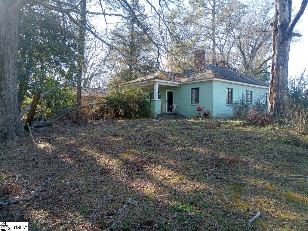 121 Radden Court Property Photo