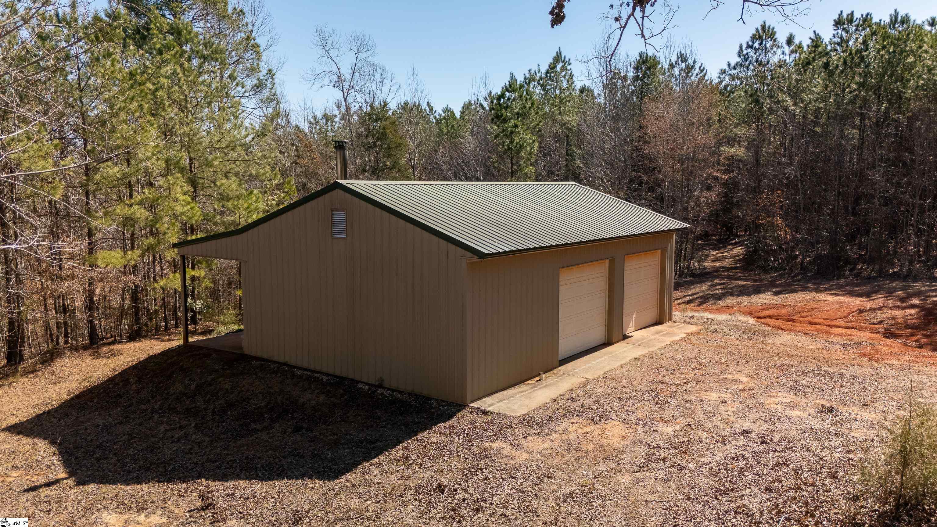 21453 E 72 Highway Property Photo
