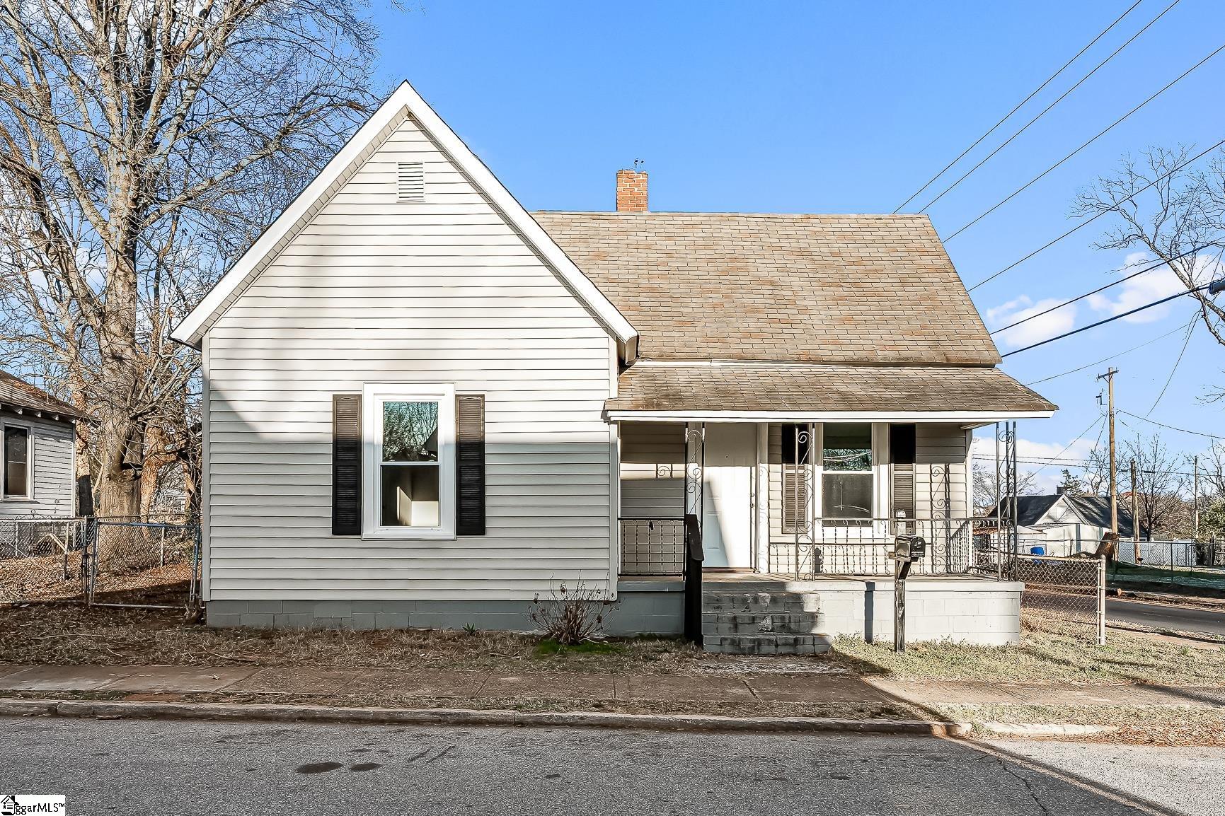 300 F Street Property Photo