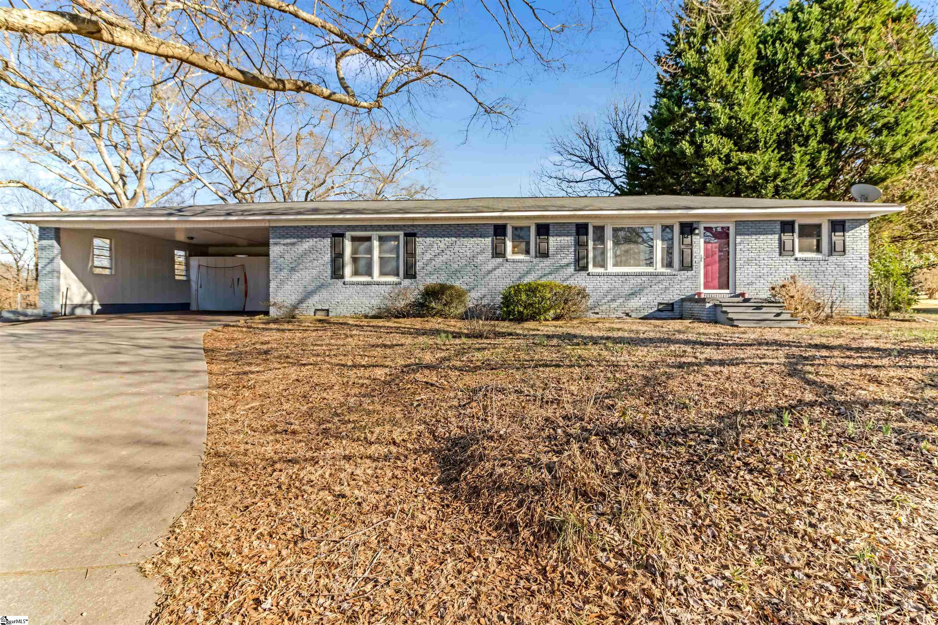 340 Sunny Acres Road Property Photo